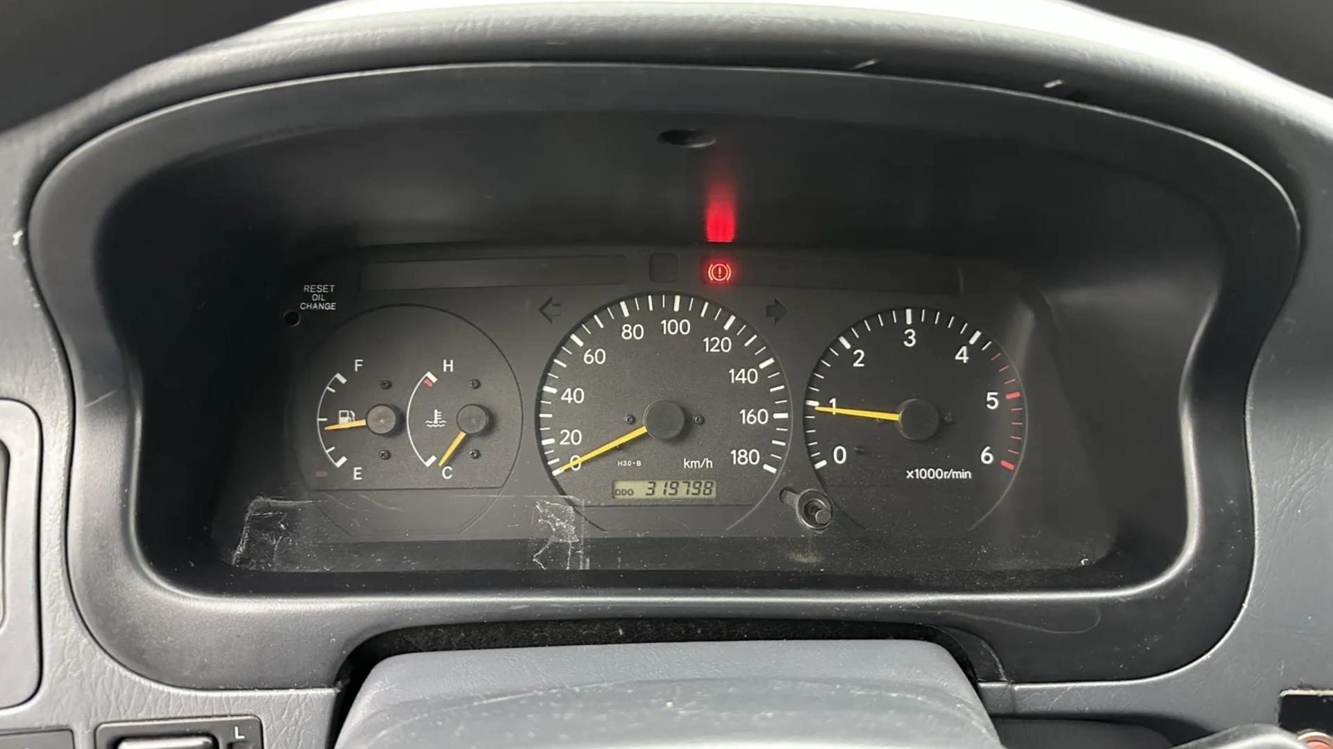 2009 TOYOTA HI-ACE 117 L