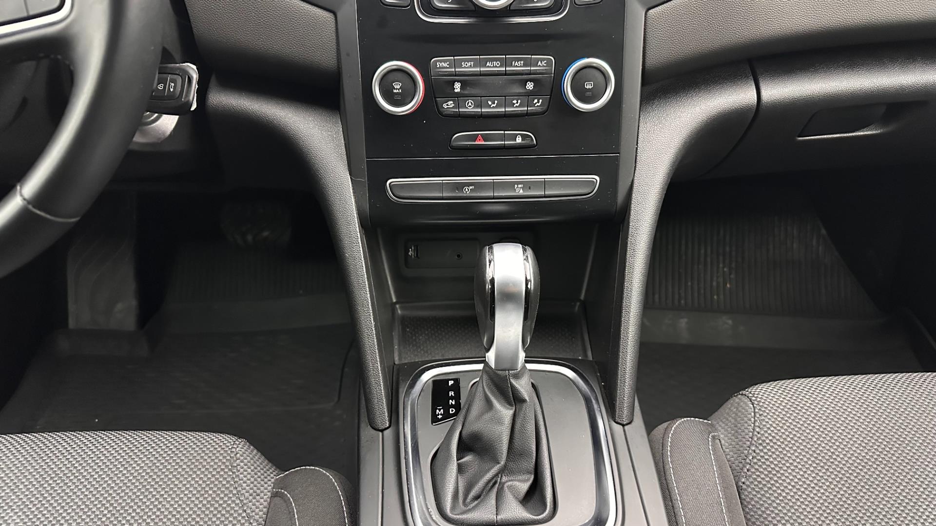 2021 RENAULT MEGANE 1.3 TCe Joy Comfort