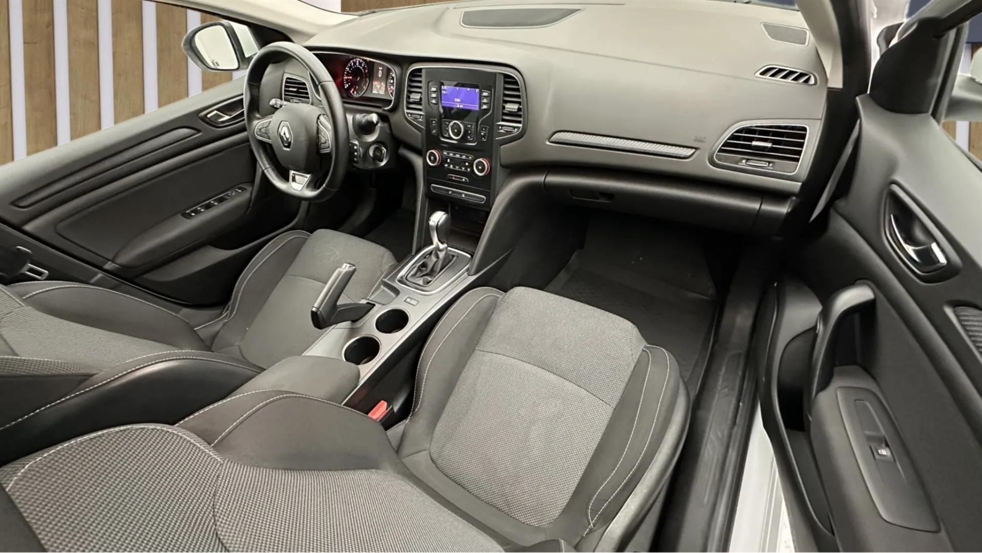 2021 RENAULT MEGANE 1.3 TCe Joy Comfort