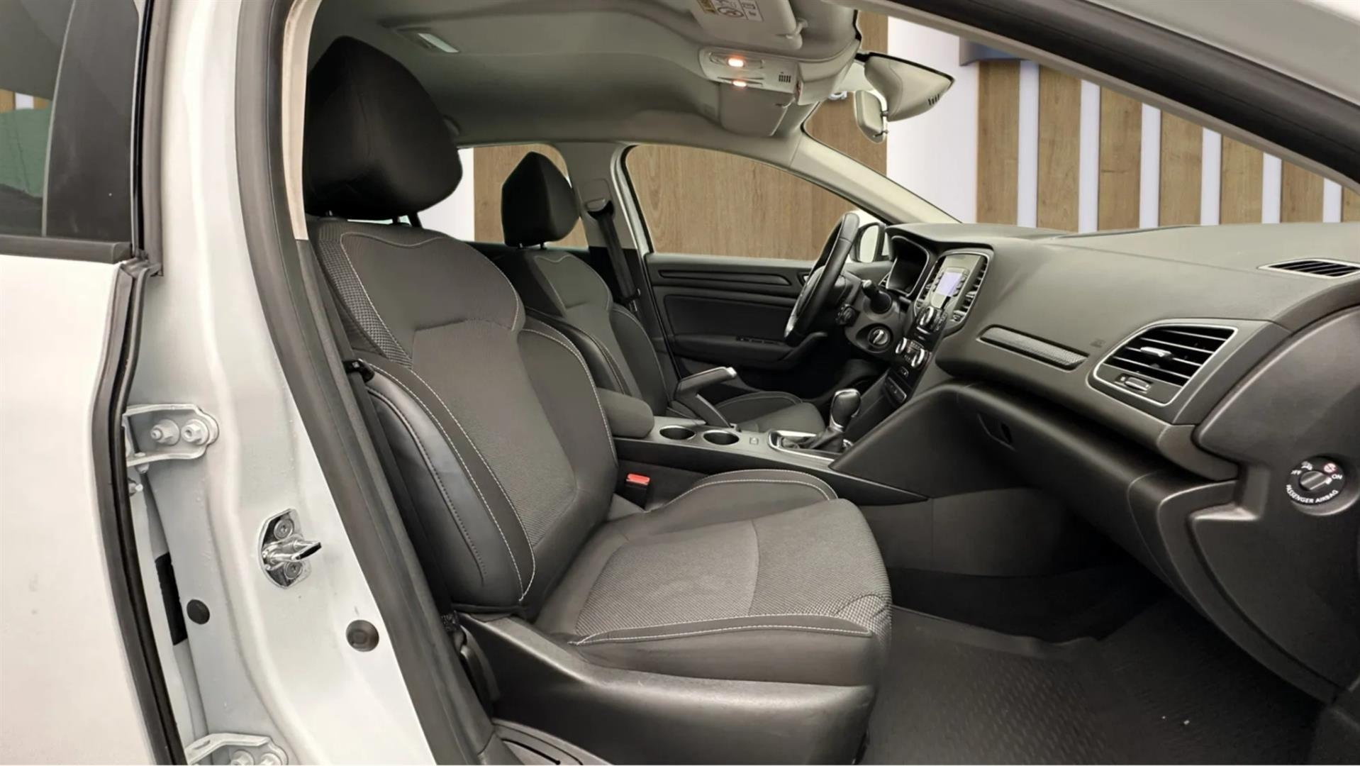 2021 RENAULT MEGANE 1.3 TCe Joy Comfort