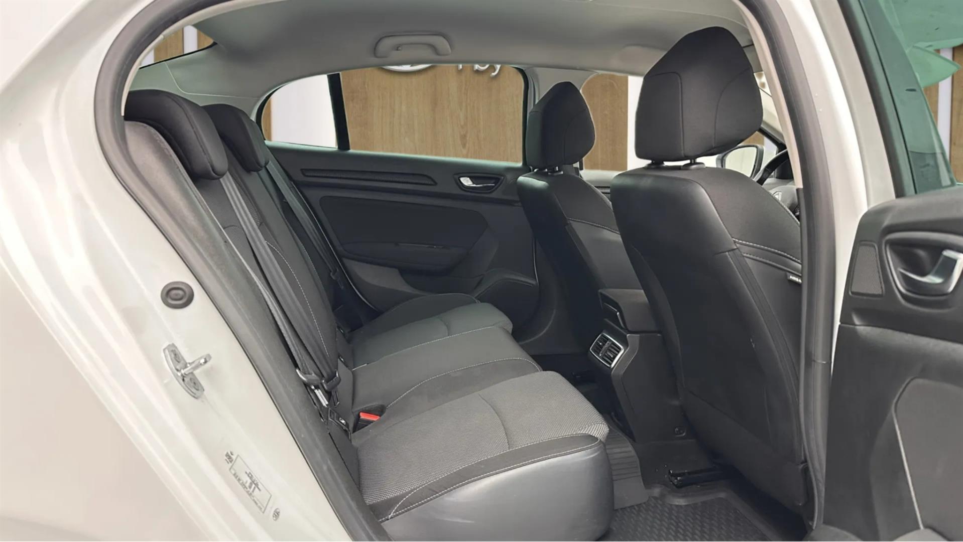 2021 RENAULT MEGANE 1.3 TCe Joy Comfort