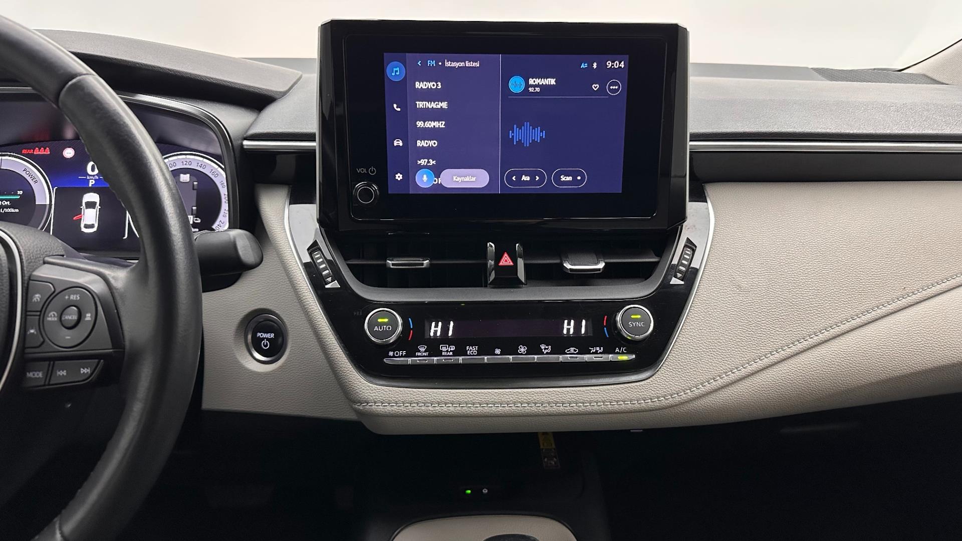 2023 TOYOTA COROLLA 1.8 HYBRID DREAM E-CVT