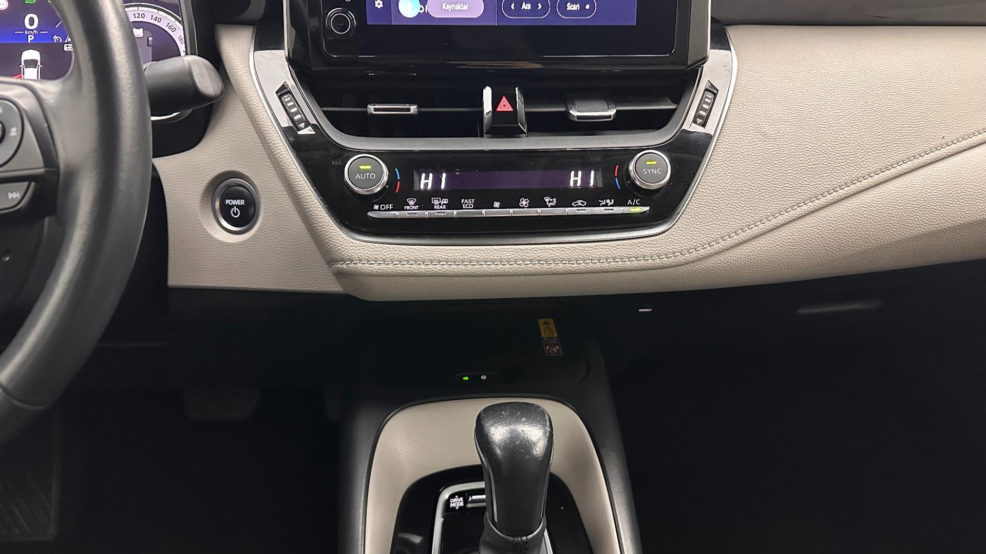 2023 TOYOTA COROLLA 1.8 HYBRID DREAM E-CVT