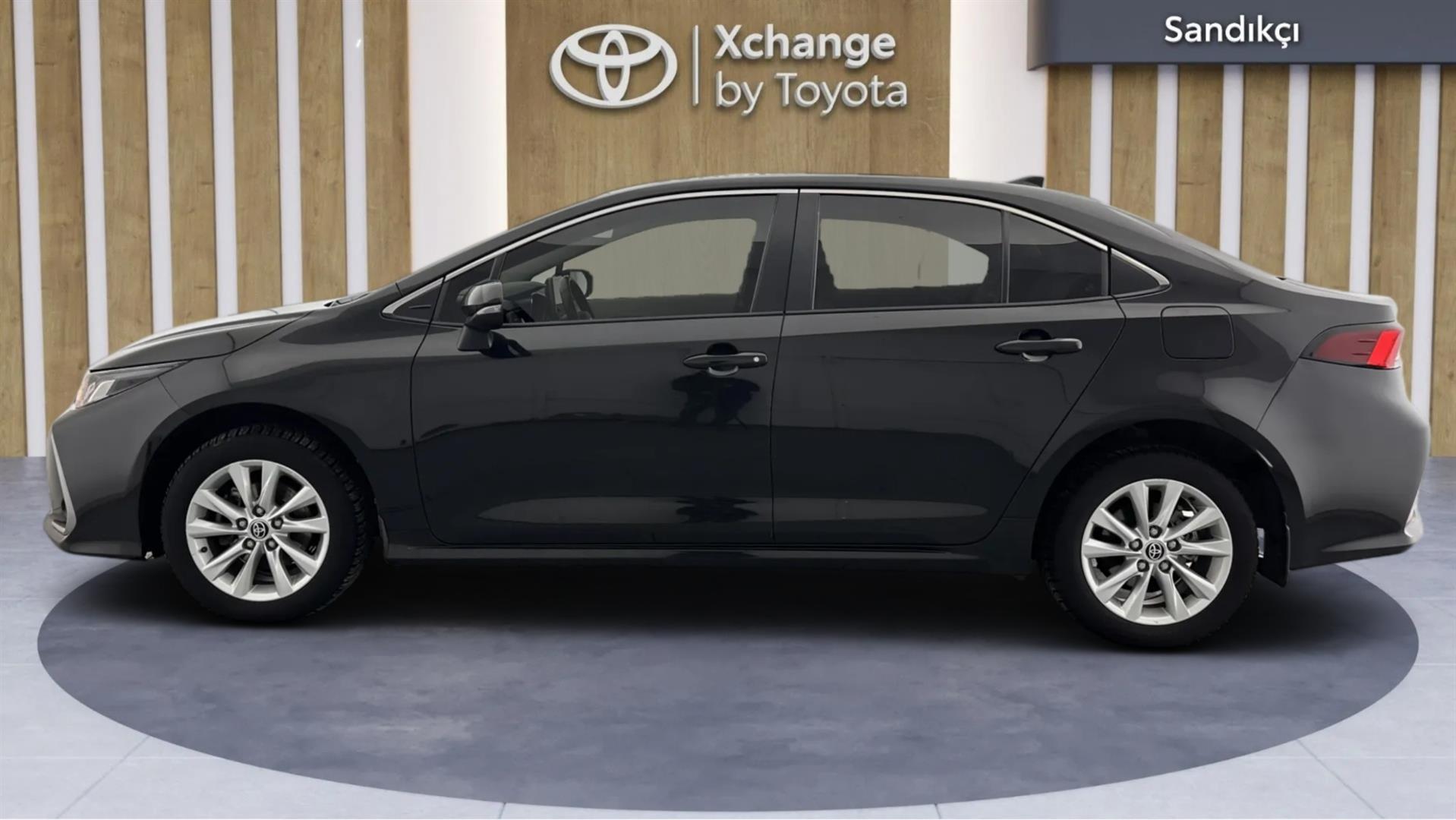 2023 TOYOTA COROLLA 1.8 HYBRID DREAM E-CVT