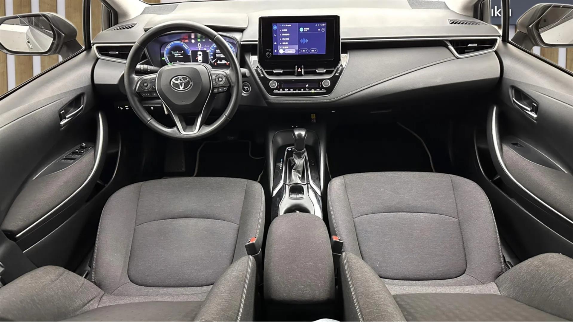 2023 TOYOTA COROLLA 1.8 HYBRID DREAM E-CVT