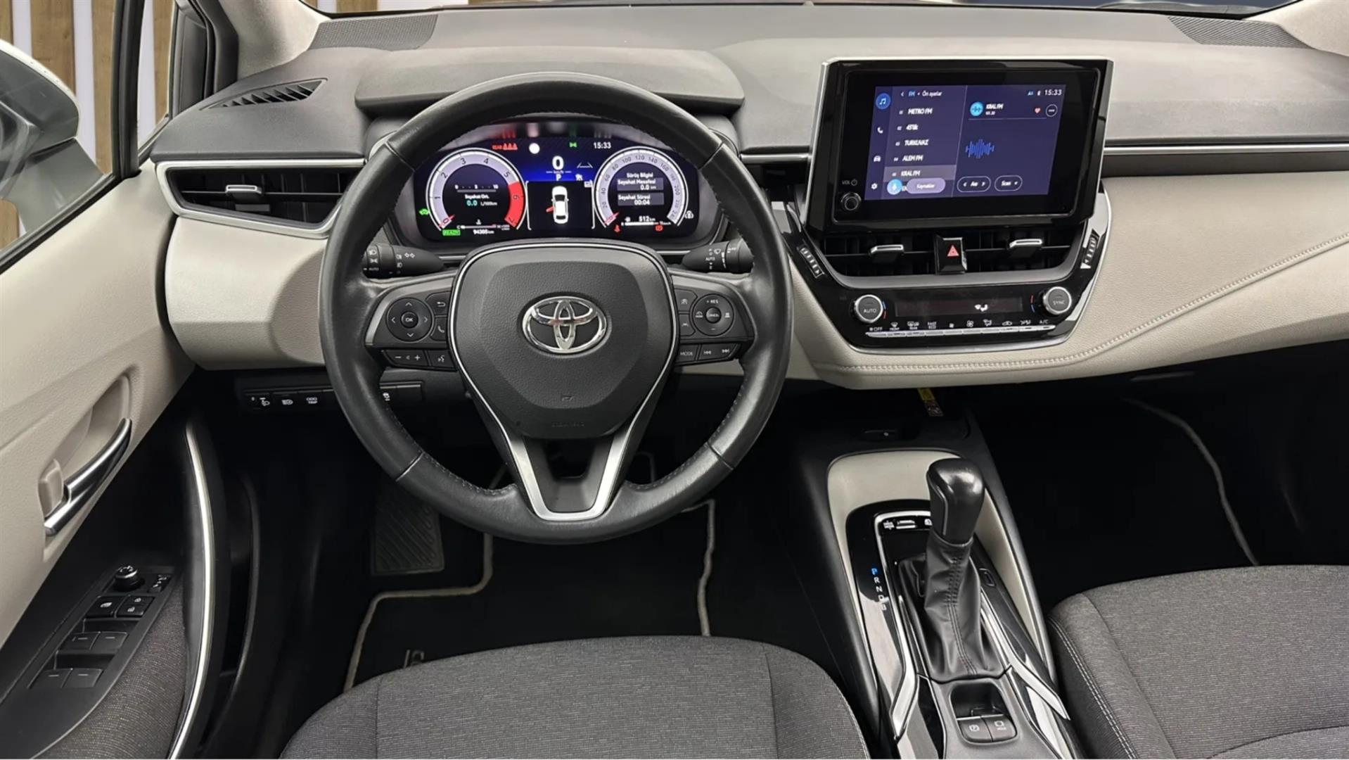 2023 TOYOTA COROLLA 1.8 HYBRID DREAM E-CVT