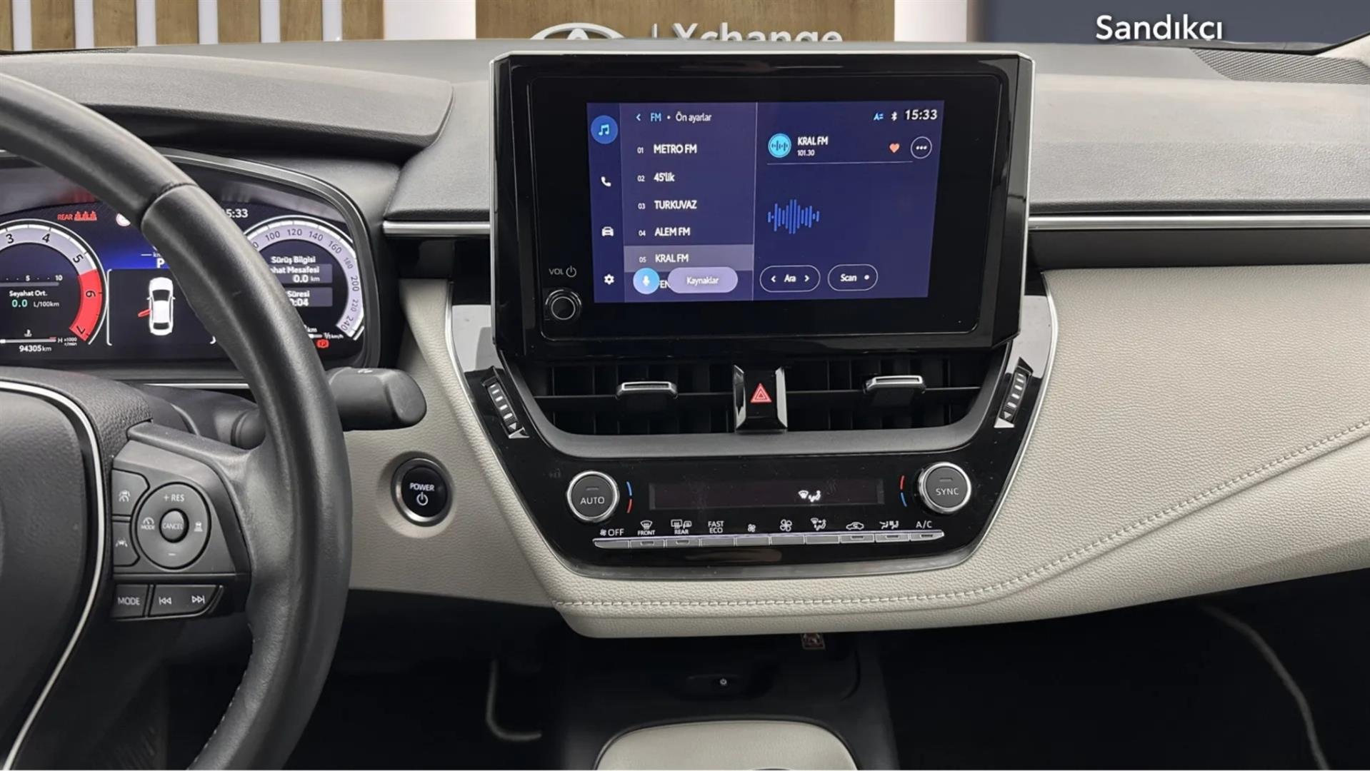 2023 TOYOTA COROLLA 1.8 HYBRID DREAM E-CVT
