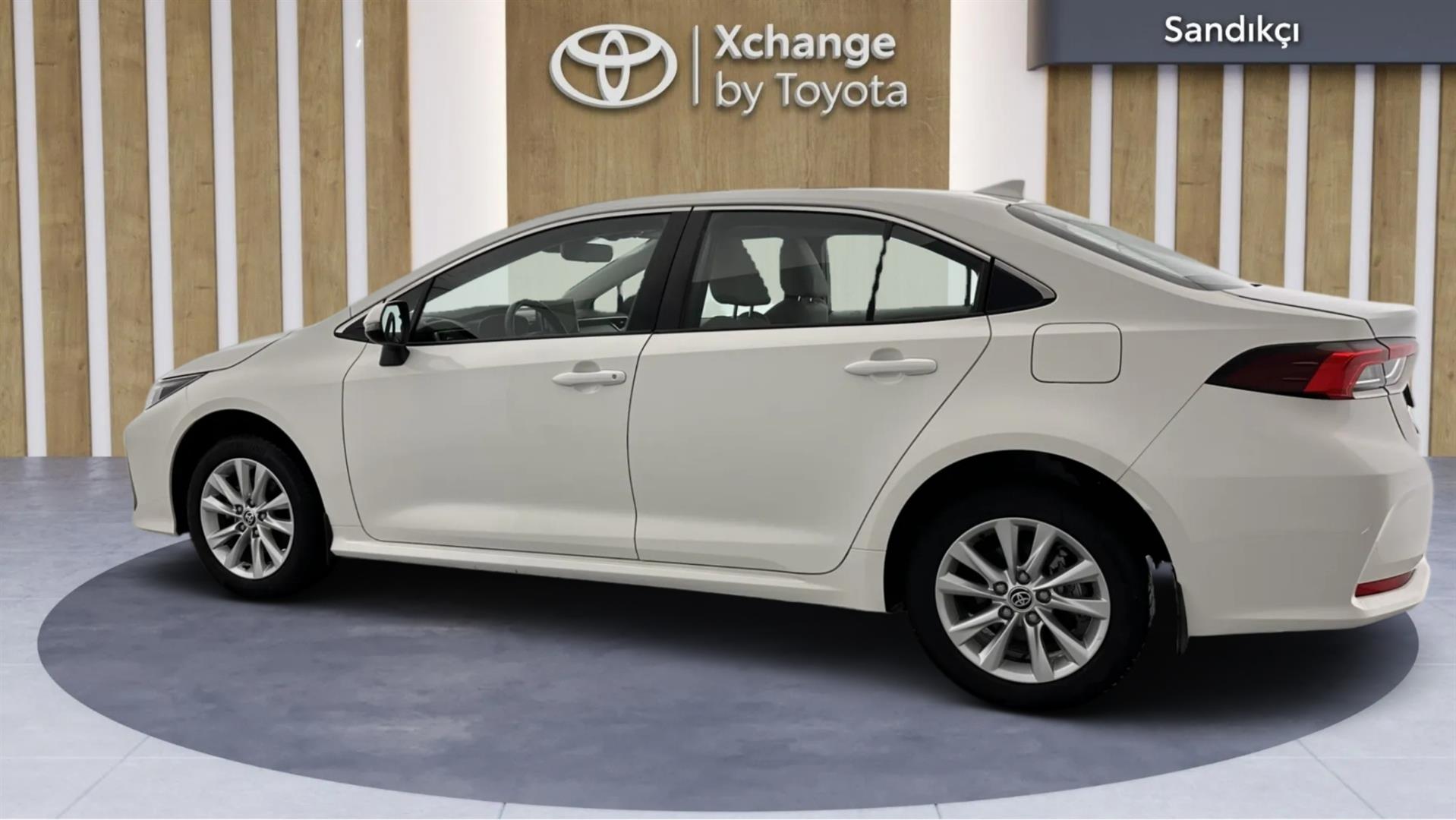 2023 TOYOTA COROLLA 1.8 HYBRID DREAM E-CVT
