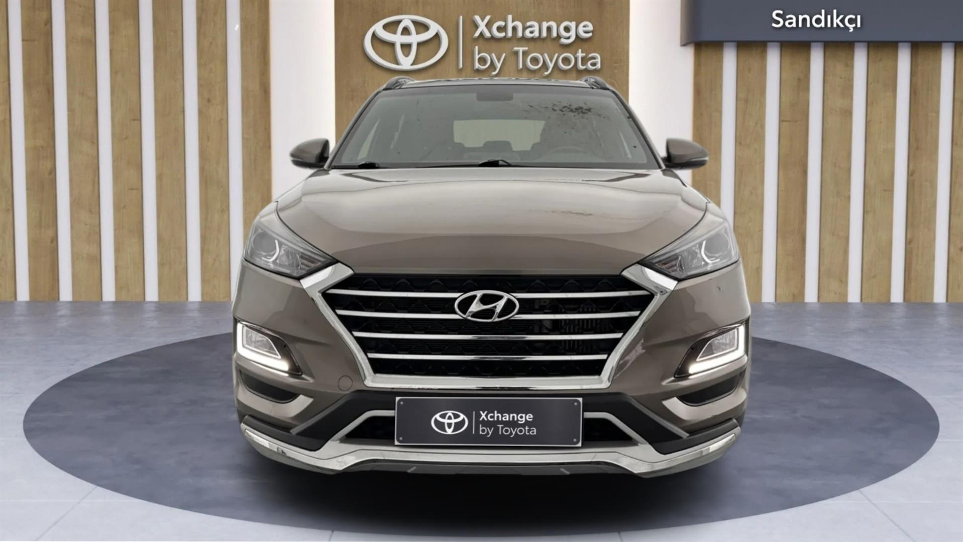 HYUNDAI TUCSON 1.6 CRDI 4X2 ELITE RED DCT