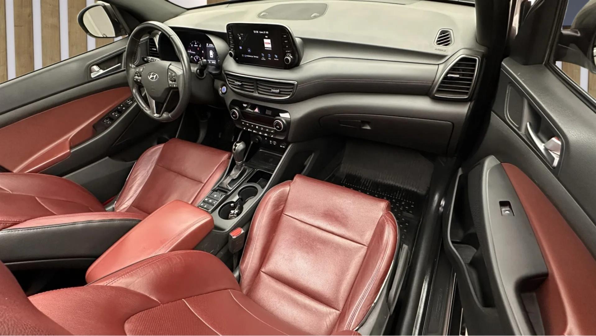 2020 HYUNDAI TUCSON 1.6 CRDI 4X2 ELITE RED DCT