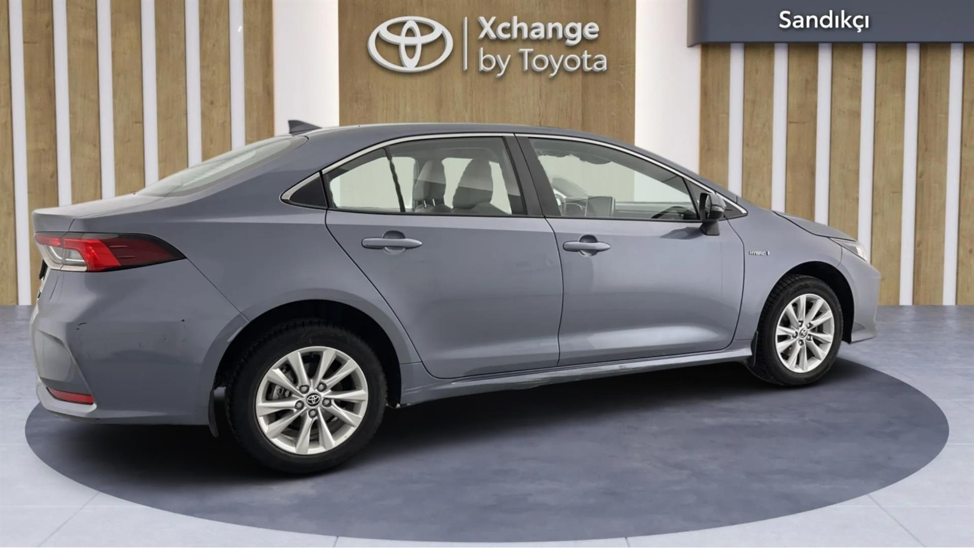 2023 TOYOTA COROLLA 1.8 HYBRID DREAM E-CVT