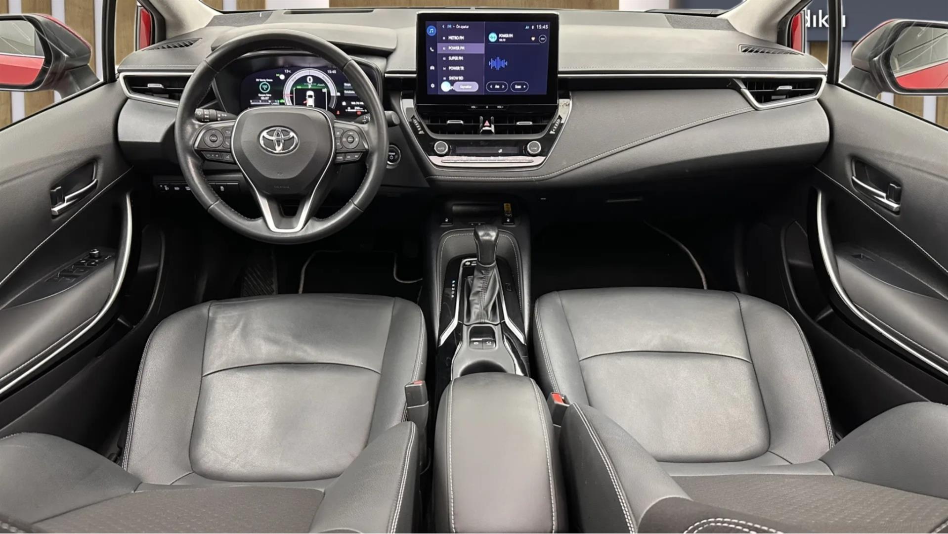 2023 TOYOTA COROLLA 1.8 Passion X-Pack e-CVT