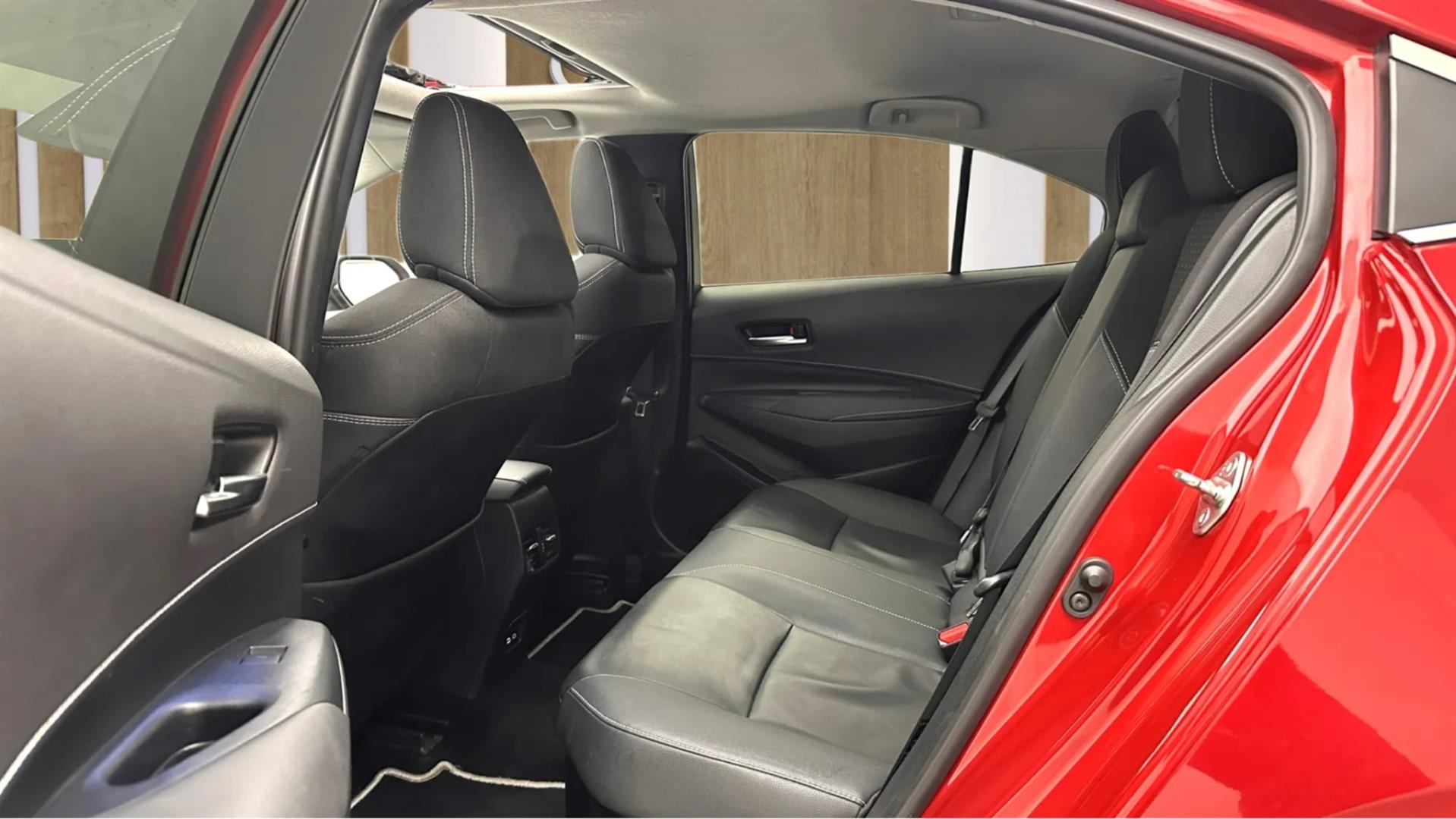 2023 TOYOTA COROLLA 1.8 Passion X-Pack e-CVT