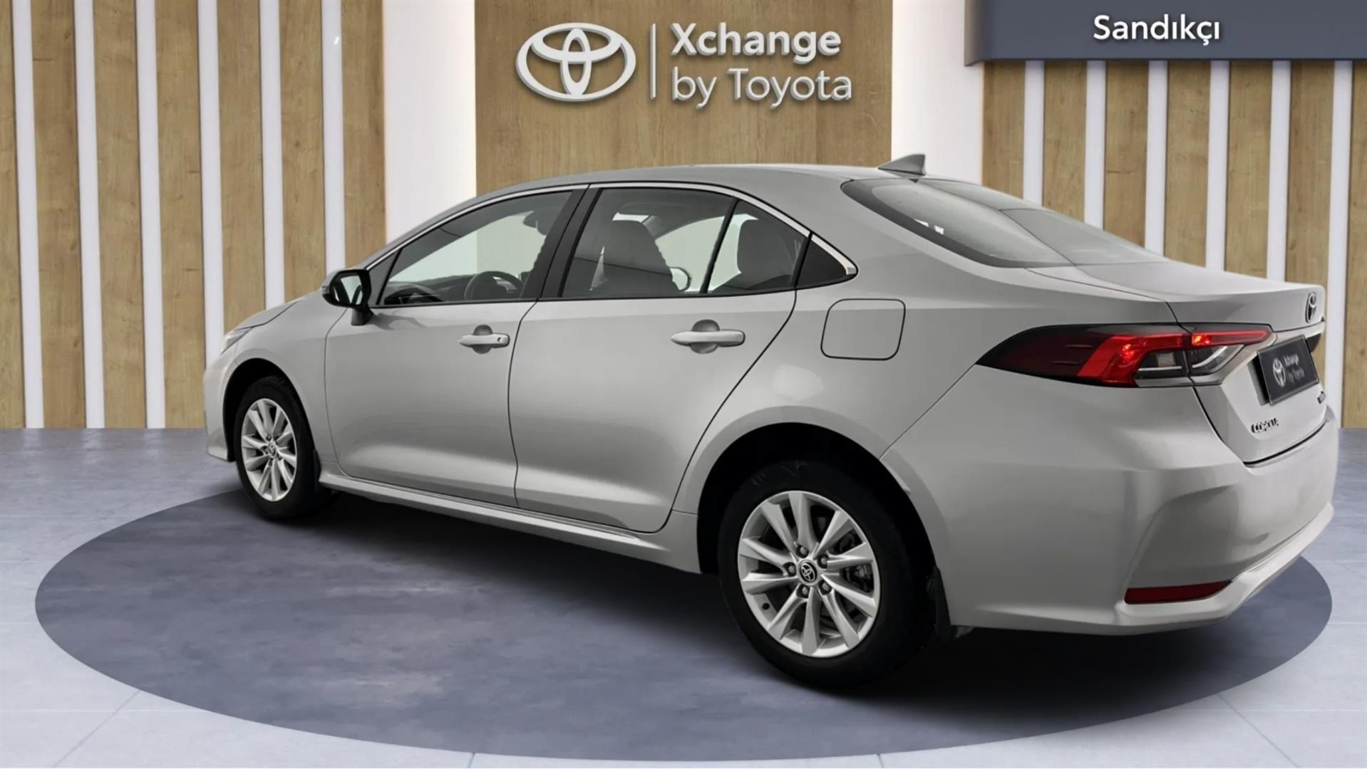 2023 TOYOTA COROLLA 1.8 HYBRID DREAM E-CVT