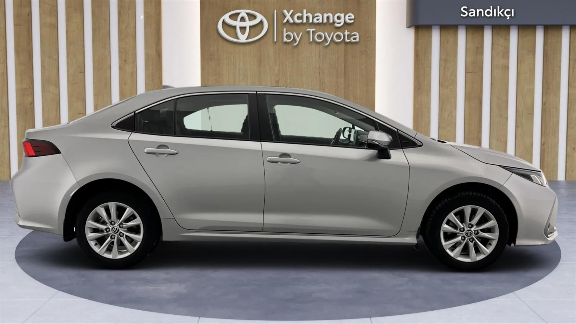 2023 TOYOTA COROLLA 1.8 HYBRID DREAM E-CVT