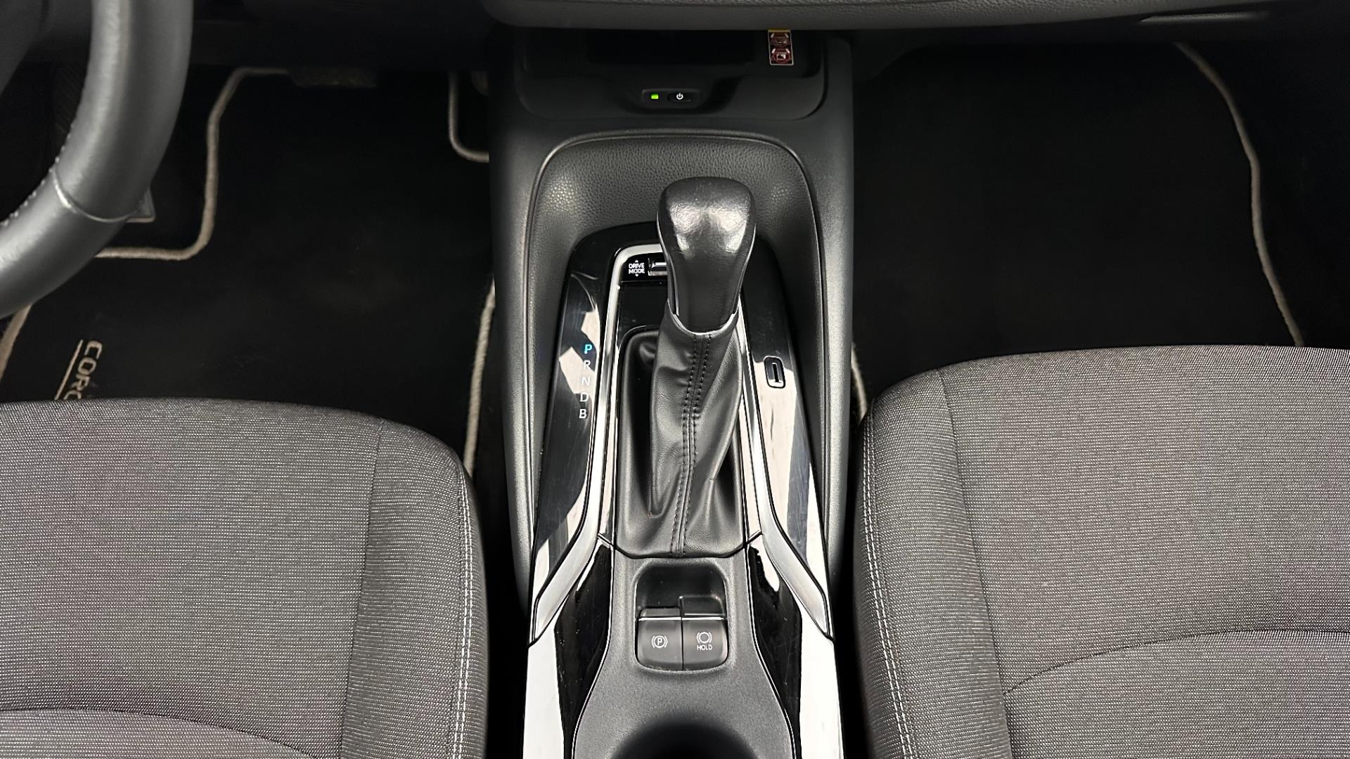 2023 TOYOTA COROLLA 1.8 HYBRID DREAM E-CVT