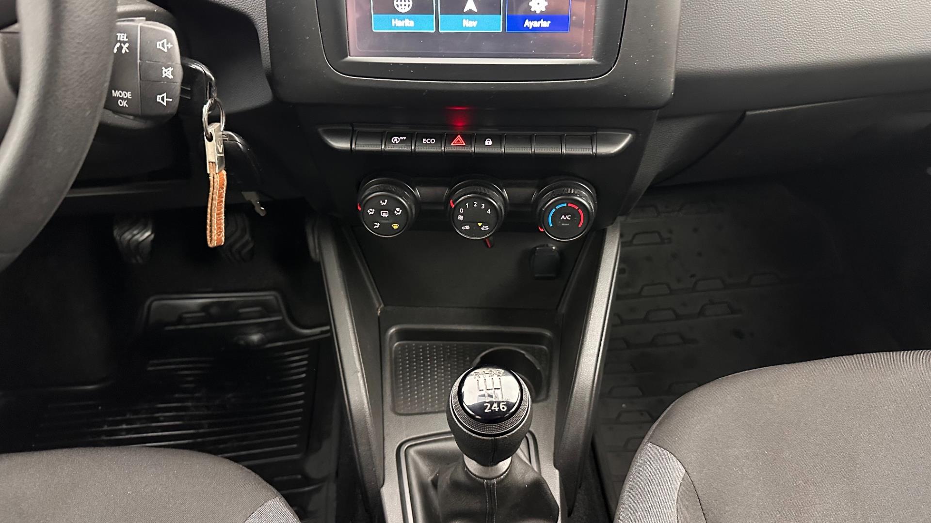 2023 DACIA DUSTER 1.0 TCE ESSENTIAL