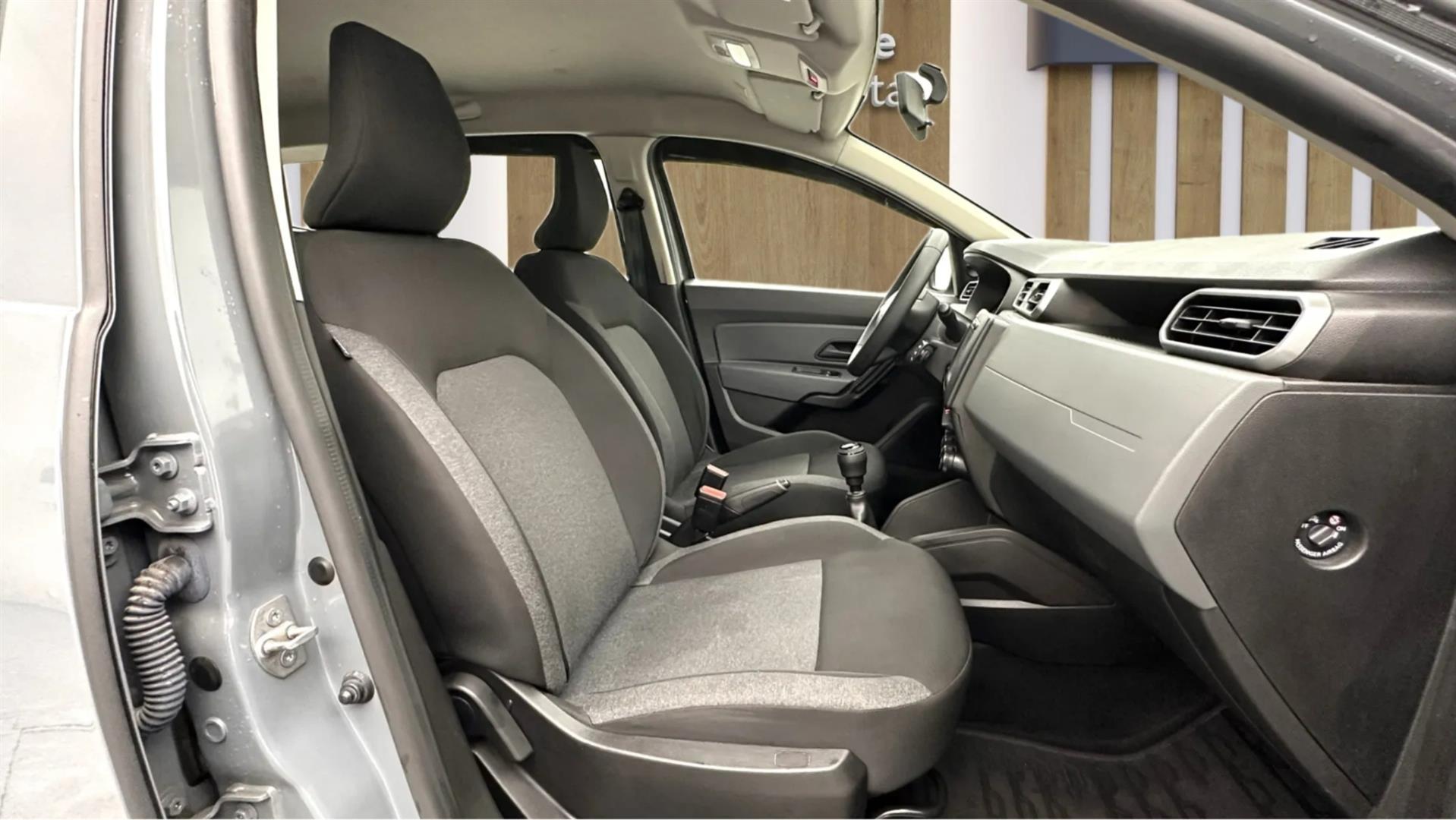 2023 DACIA DUSTER 1.0 TCE ESSENTIAL
