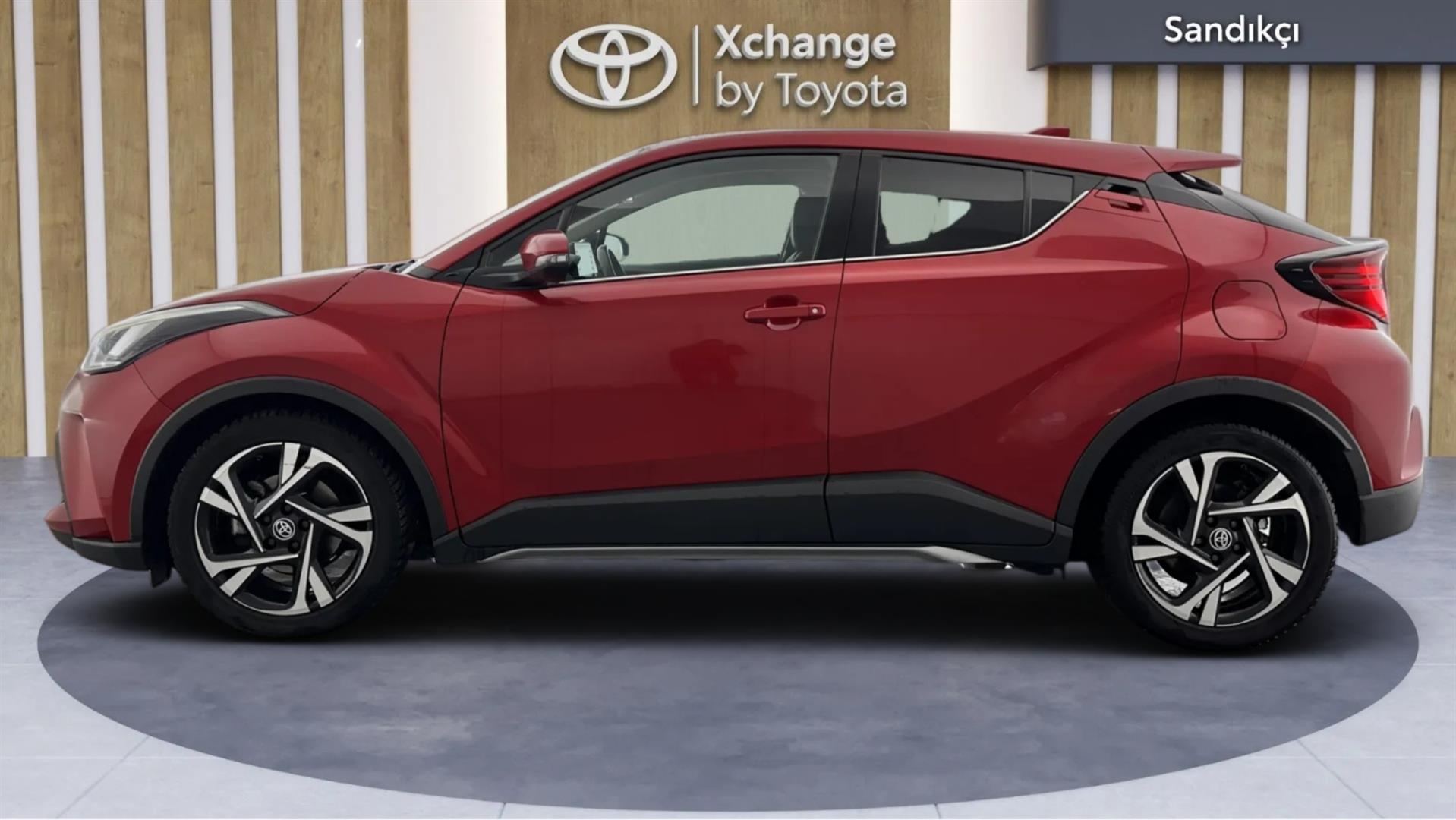 2023 TOYOTA C-HR 1.8 HYBRID 4*2 PASSION X- PACK E-CVT