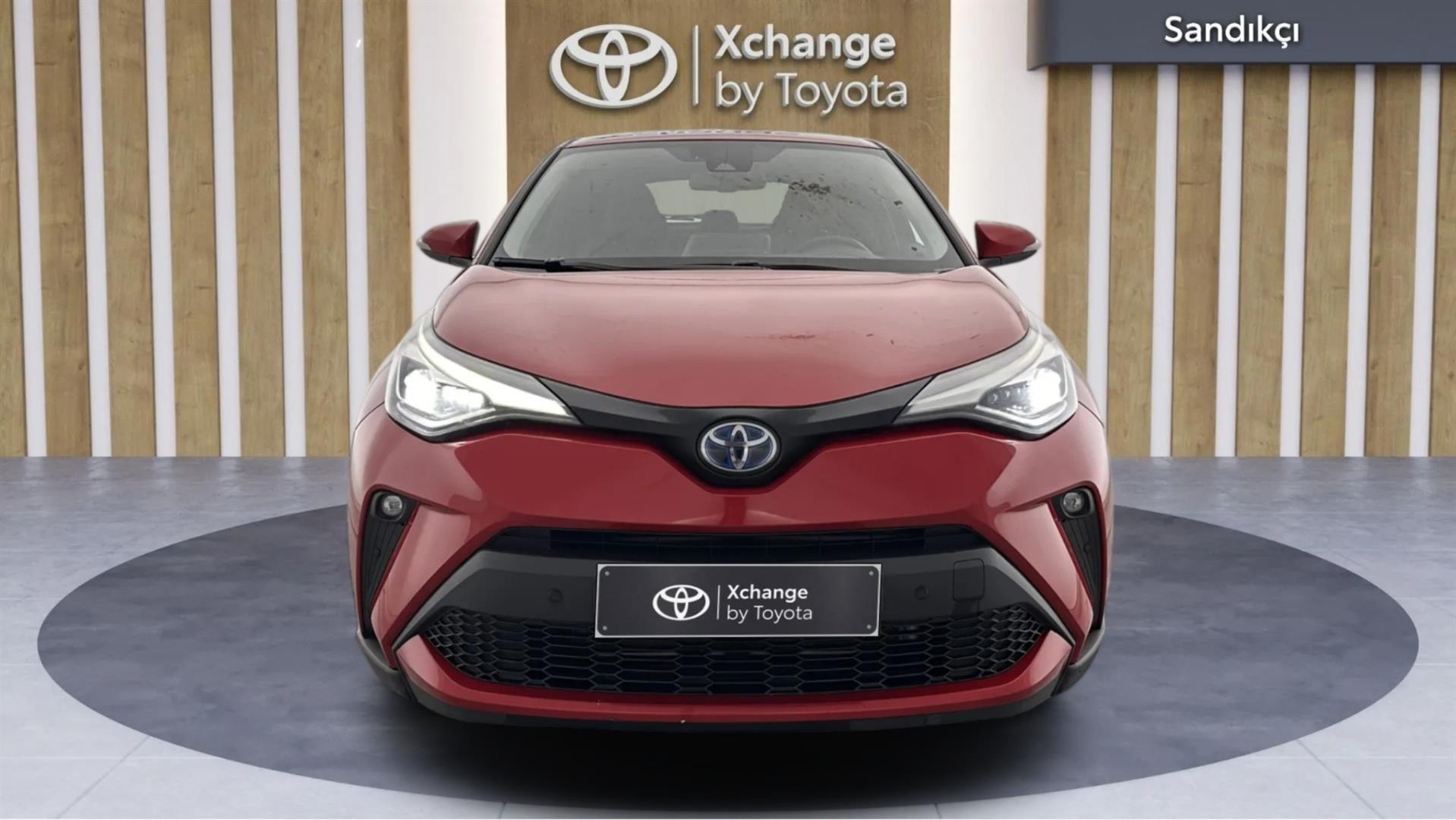 TOYOTA C-HR 1.8 HYBRID 4*2 PASSION X- PACK E-CVT