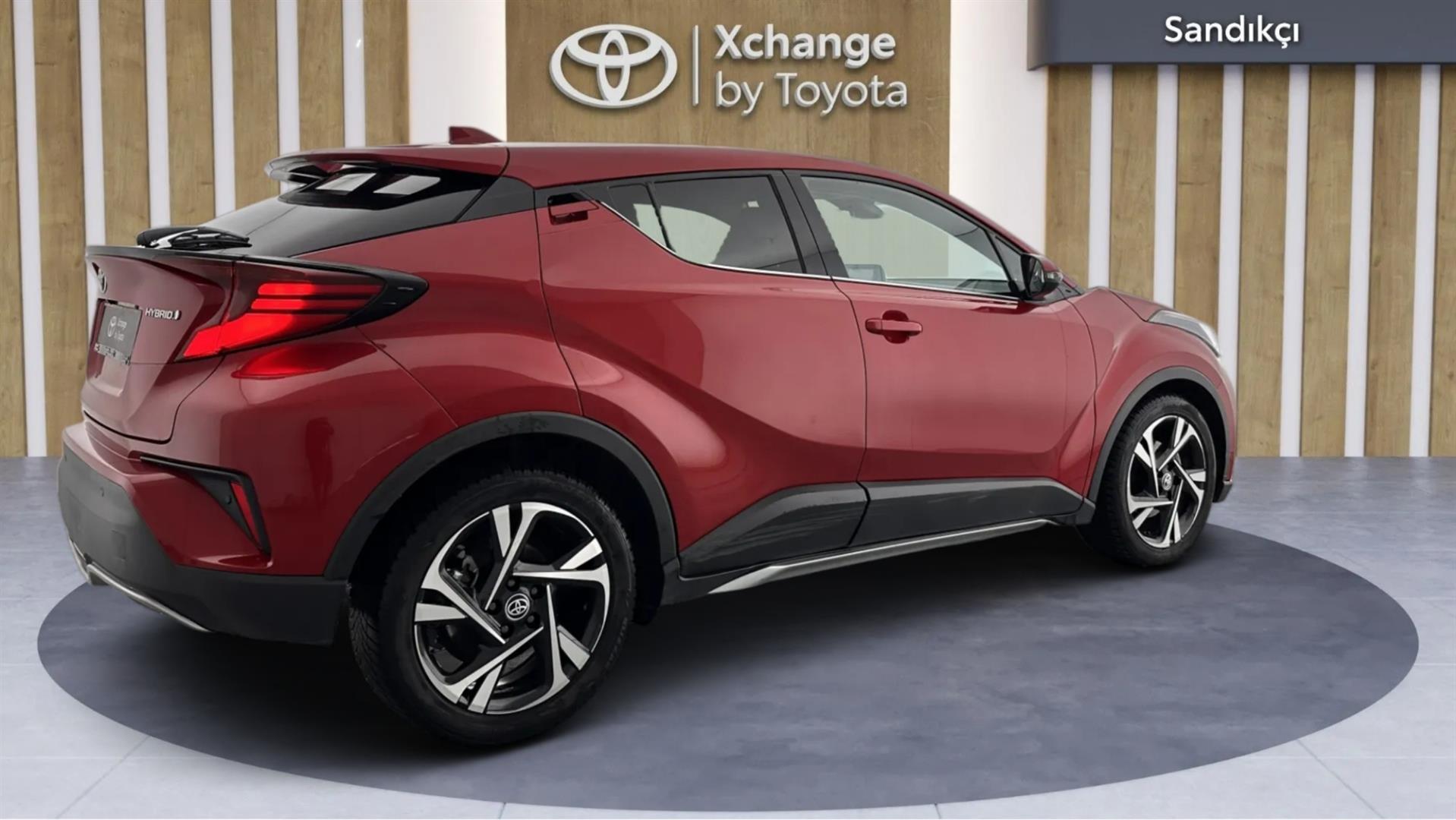 2023 TOYOTA C-HR 1.8 HYBRID 4*2 PASSION X- PACK E-CVT
