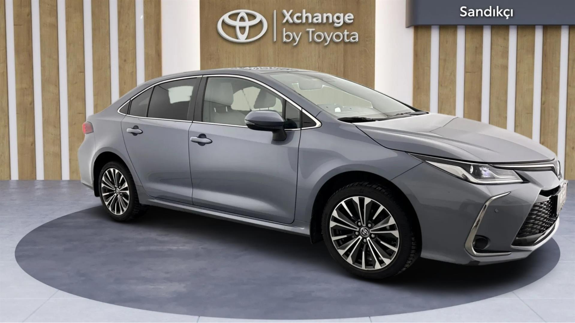 2023 TOYOTA COROLLA 1.8 HYBRID PASSION X-PACK E-CVT
