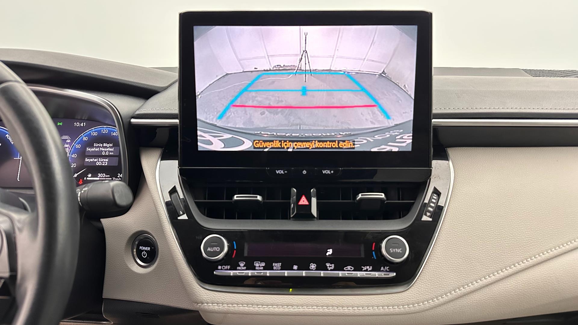 2023 TOYOTA COROLLA 1.8 HYBRID PASSION X-PACK E-CVT