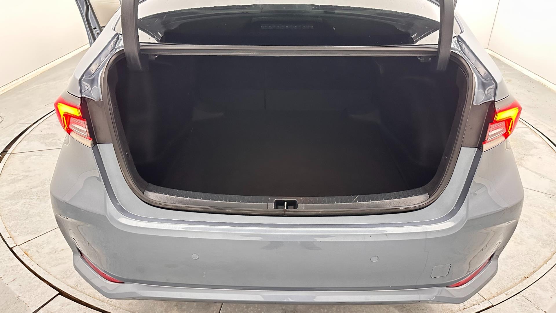 2023 TOYOTA COROLLA 1.8 HYBRID PASSION X-PACK E-CVT