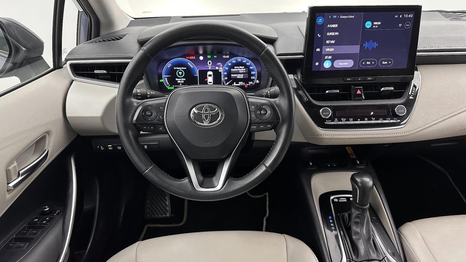 2023 TOYOTA COROLLA 1.8 HYBRID PASSION X-PACK E-CVT