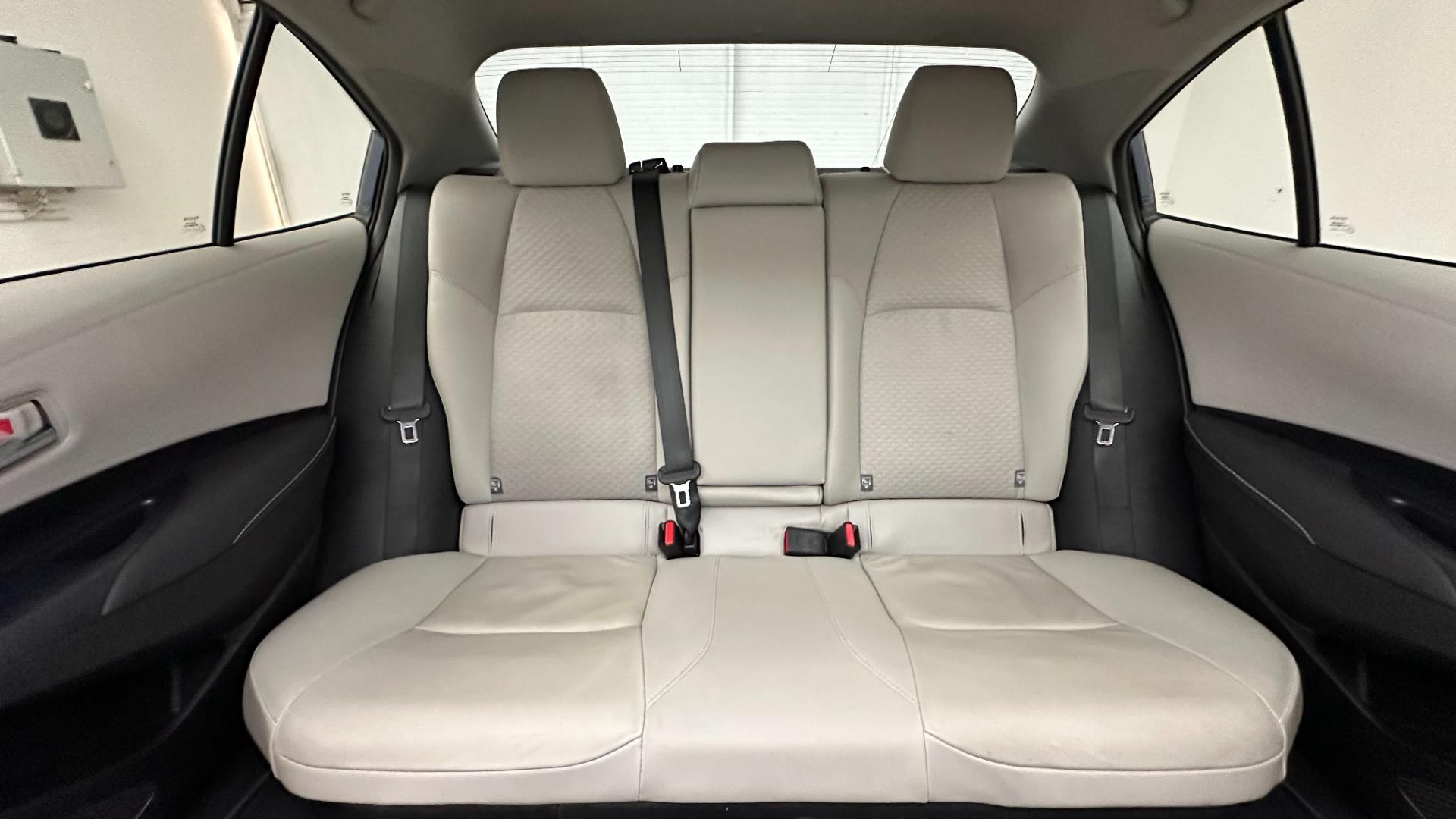 2023 TOYOTA COROLLA 1.8 HYBRID PASSION X-PACK E-CVT