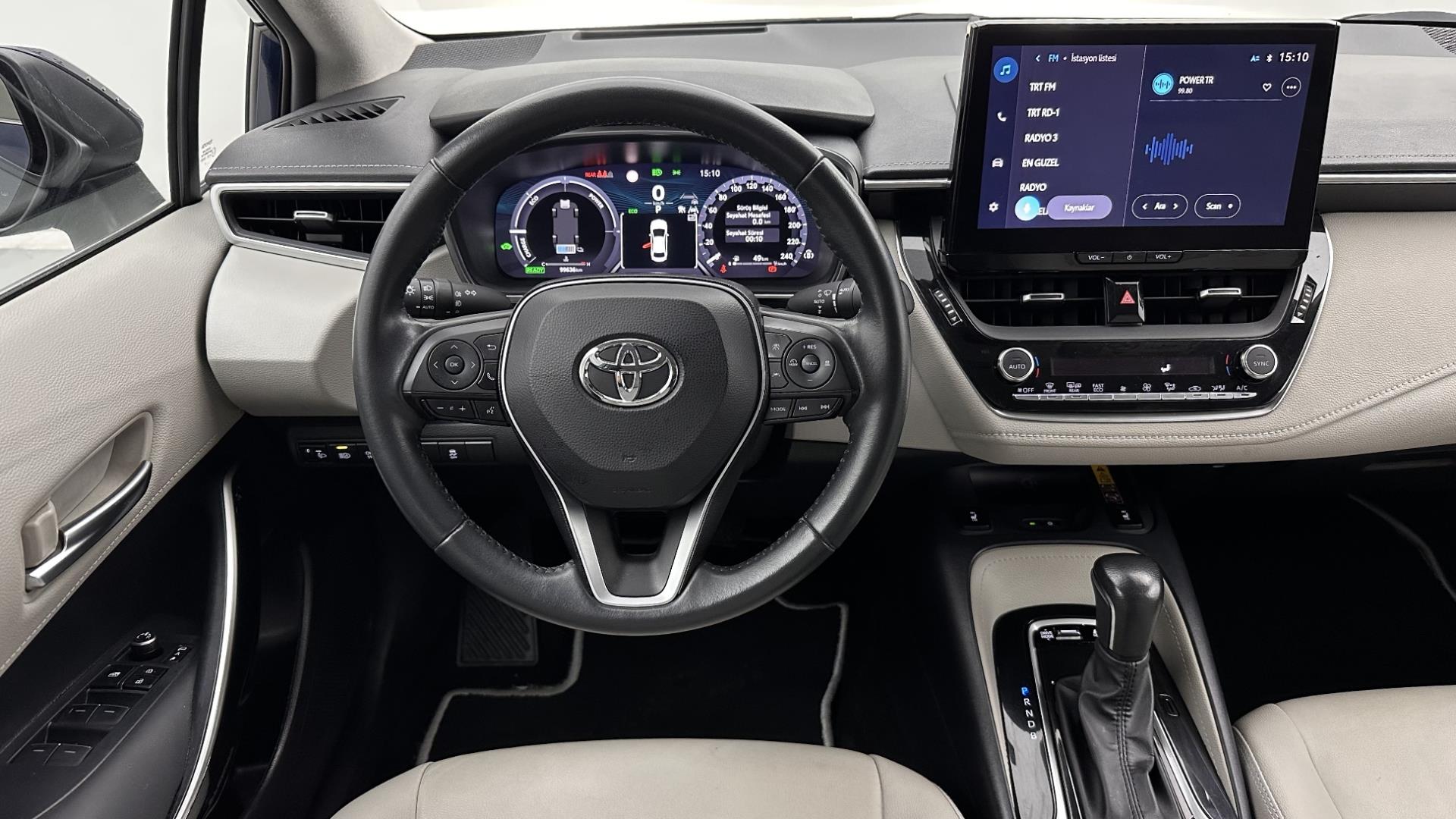 2023 TOYOTA COROLLA 1.8 HYBRID PASSION X-PACK E-CVT
