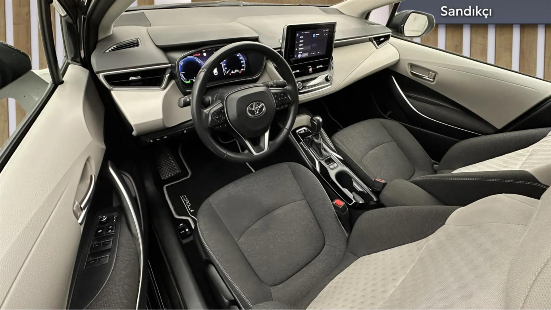 2023 TOYOTA COROLLA 1.8 HYBRID DREAM E-CVT