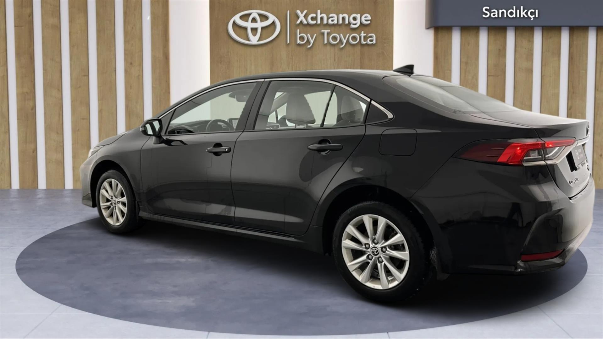 2023 TOYOTA COROLLA 1.8 HYBRID DREAM E-CVT