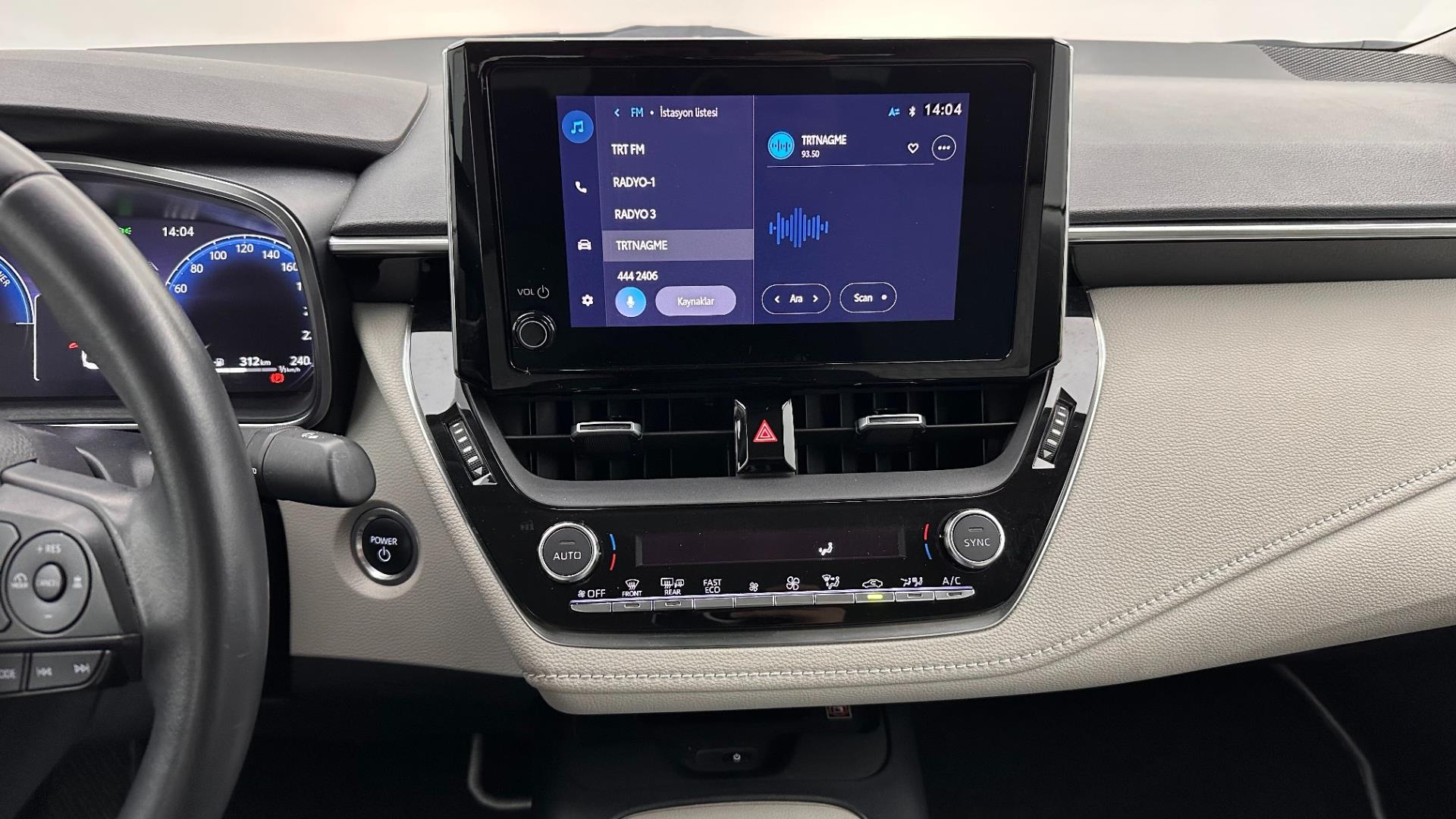 2023 TOYOTA COROLLA 1.8 HYBRID DREAM E-CVT