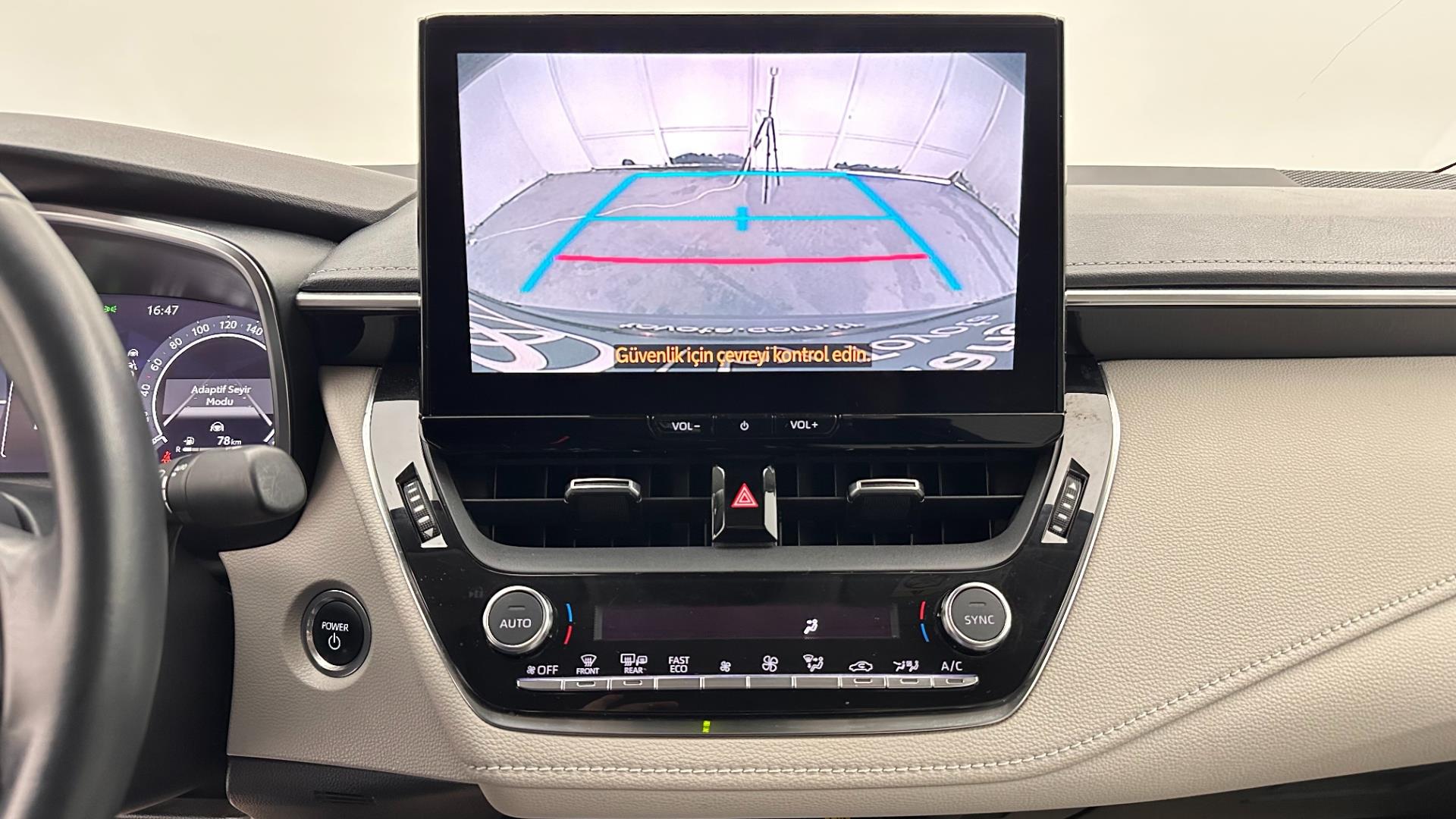2023 TOYOTA COROLLA 1.8 HYBRID PASSION X-PACK E-CVT