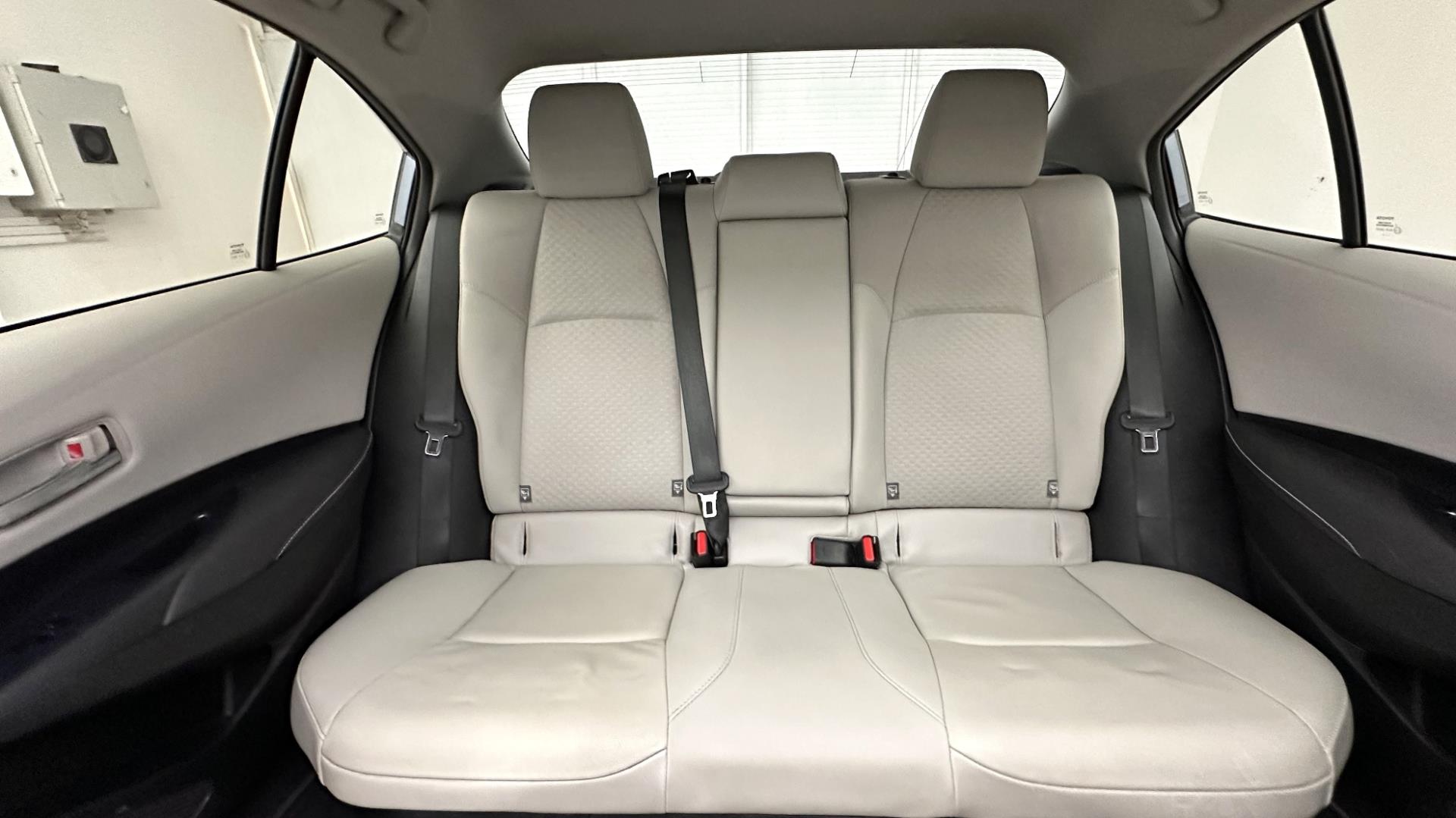 2023 TOYOTA COROLLA 1.8 HYBRID PASSION X-PACK E-CVT