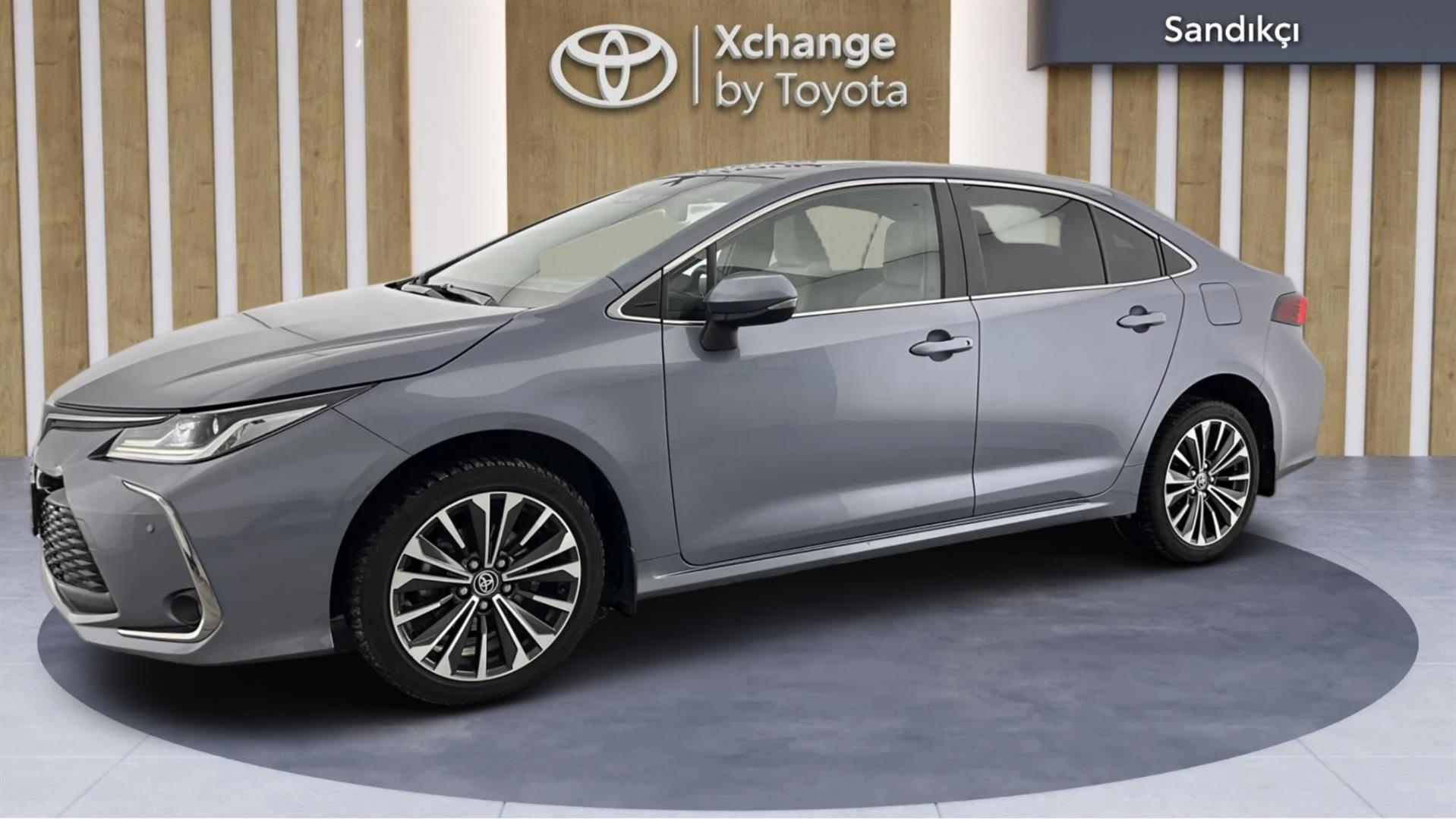 2023 TOYOTA COROLLA 1.8 HYBRID PASSION X-PACK E-CVT