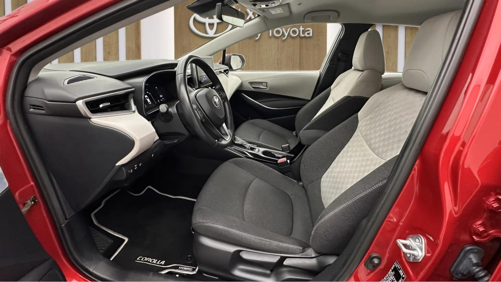 2023 TOYOTA COROLLA 1.8 HYBRID DREAM E-CVT