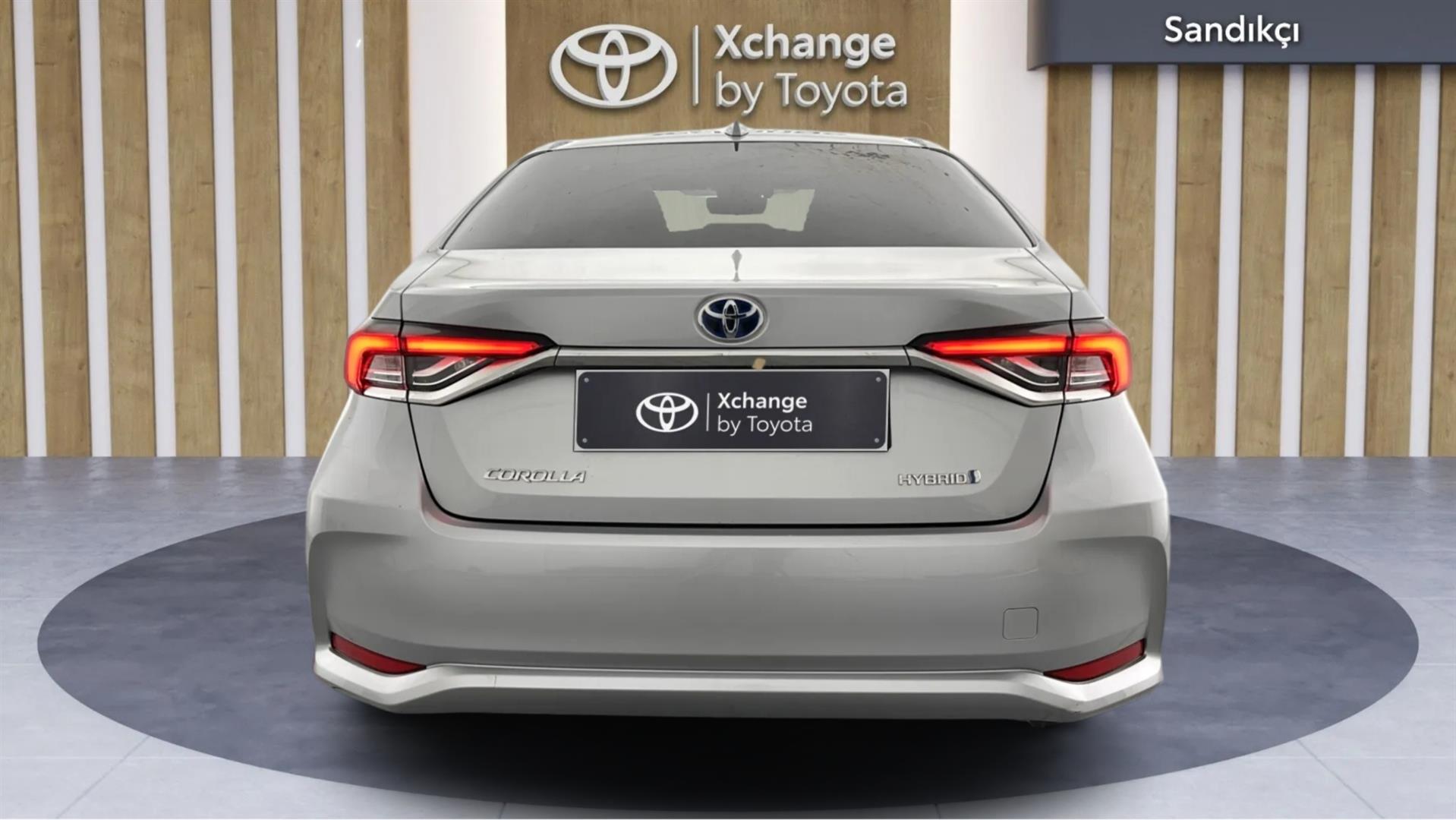 2023 TOYOTA COROLLA 1.8 HYBRID FLAME X-PACK E-CVT