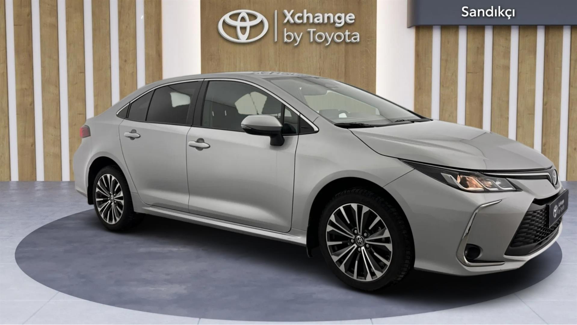 2023 TOYOTA COROLLA 1.8 HYBRID FLAME X-PACK E-CVT