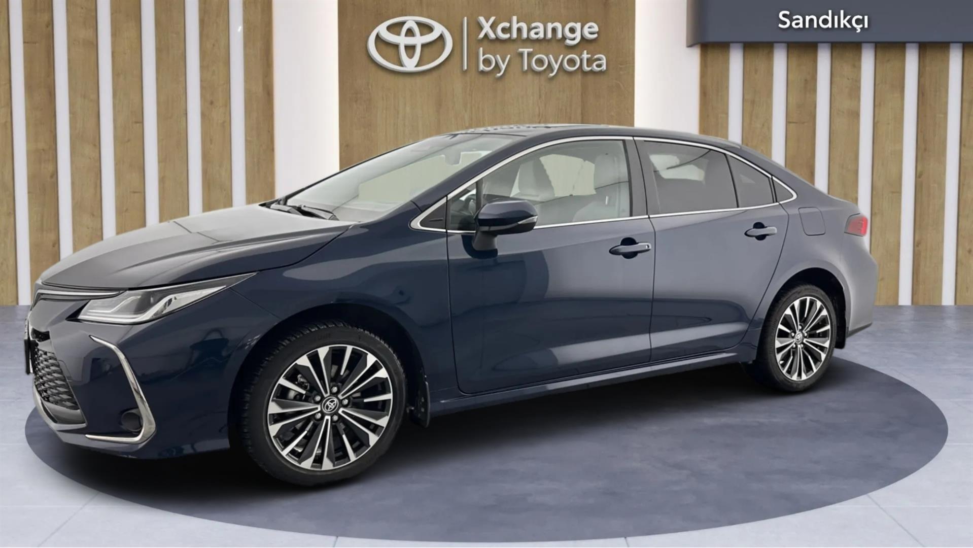 2023 TOYOTA COROLLA 1.8 HYBRID PASSION X-PACK E-CVT