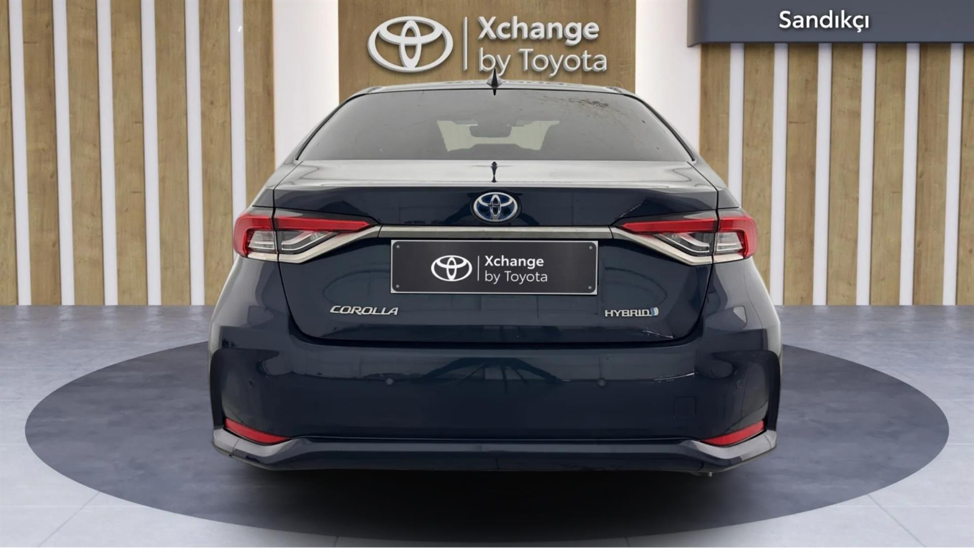 2023 TOYOTA COROLLA 1.8 HYBRID PASSION X-PACK E-CVT
