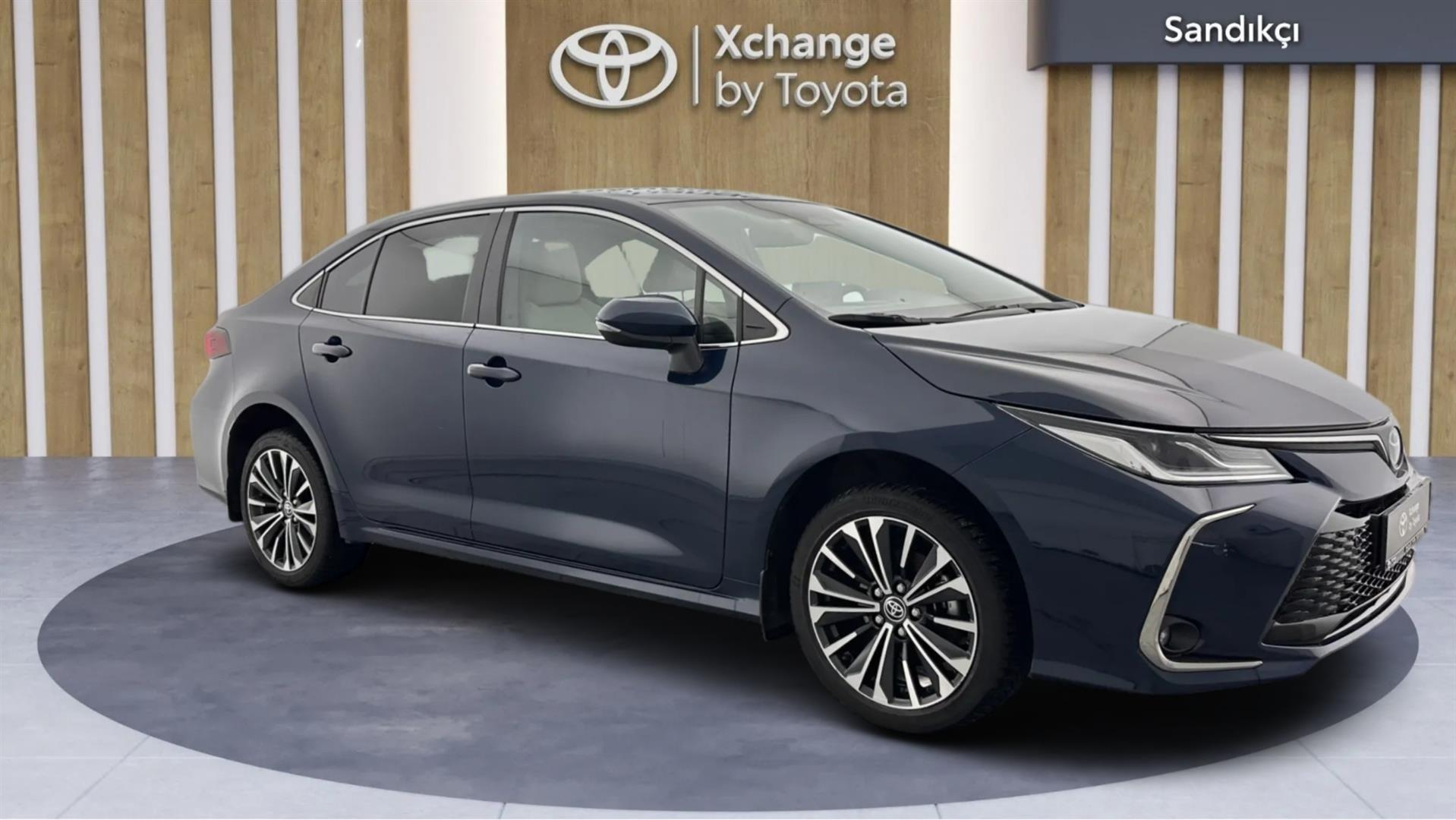 2023 TOYOTA COROLLA 1.8 HYBRID PASSION X-PACK E-CVT