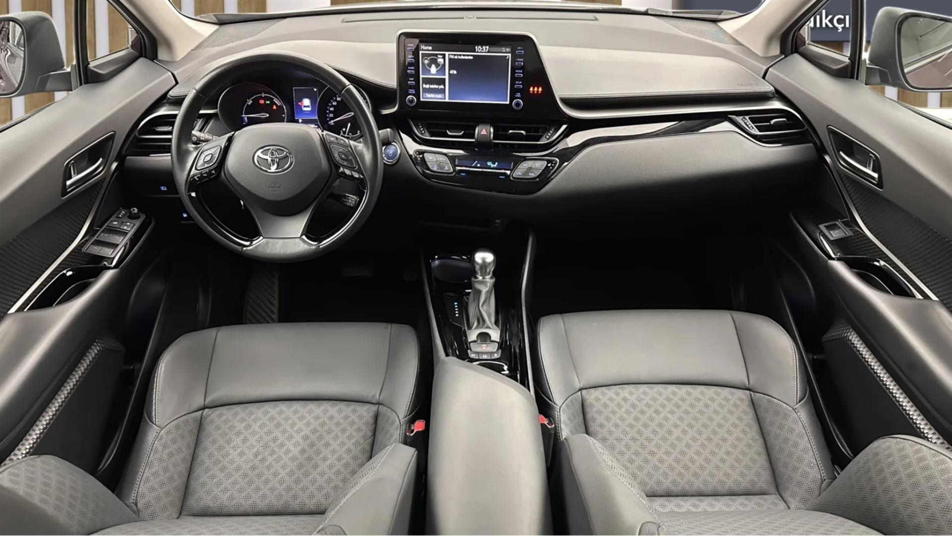 2023 TOYOTA C-HR 1.8 HYBRID 4*2 PASSION X- PACK E-CVT