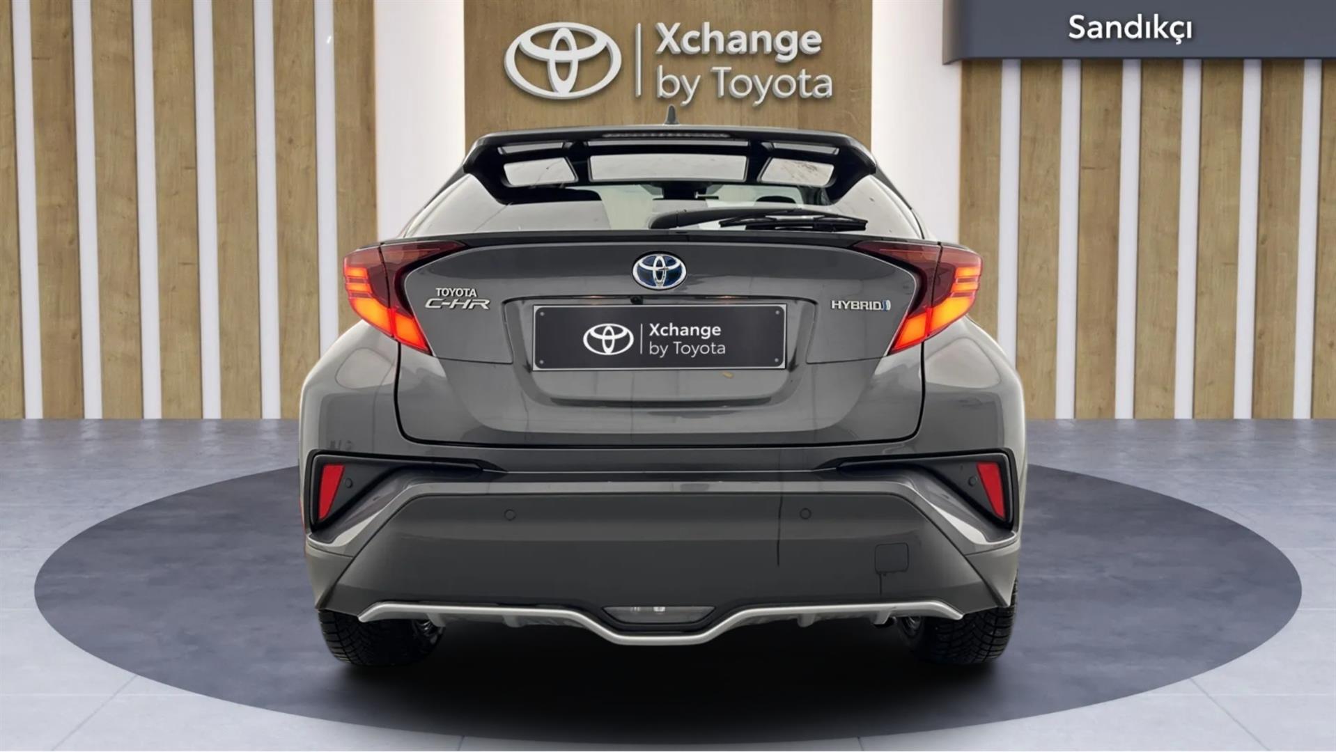 2023 TOYOTA C-HR 1.8 HYBRID 4*2 PASSION X- PACK E-CVT