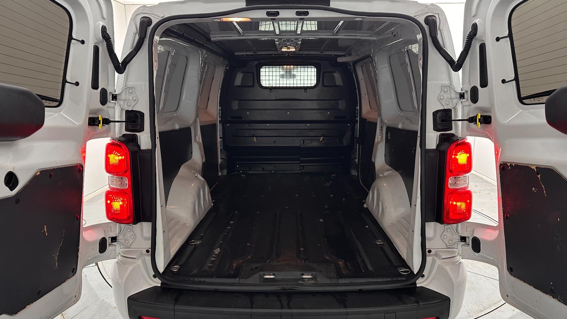 2023 CITROEN JUMPY 2.0 BlueHDI SpaceTourer