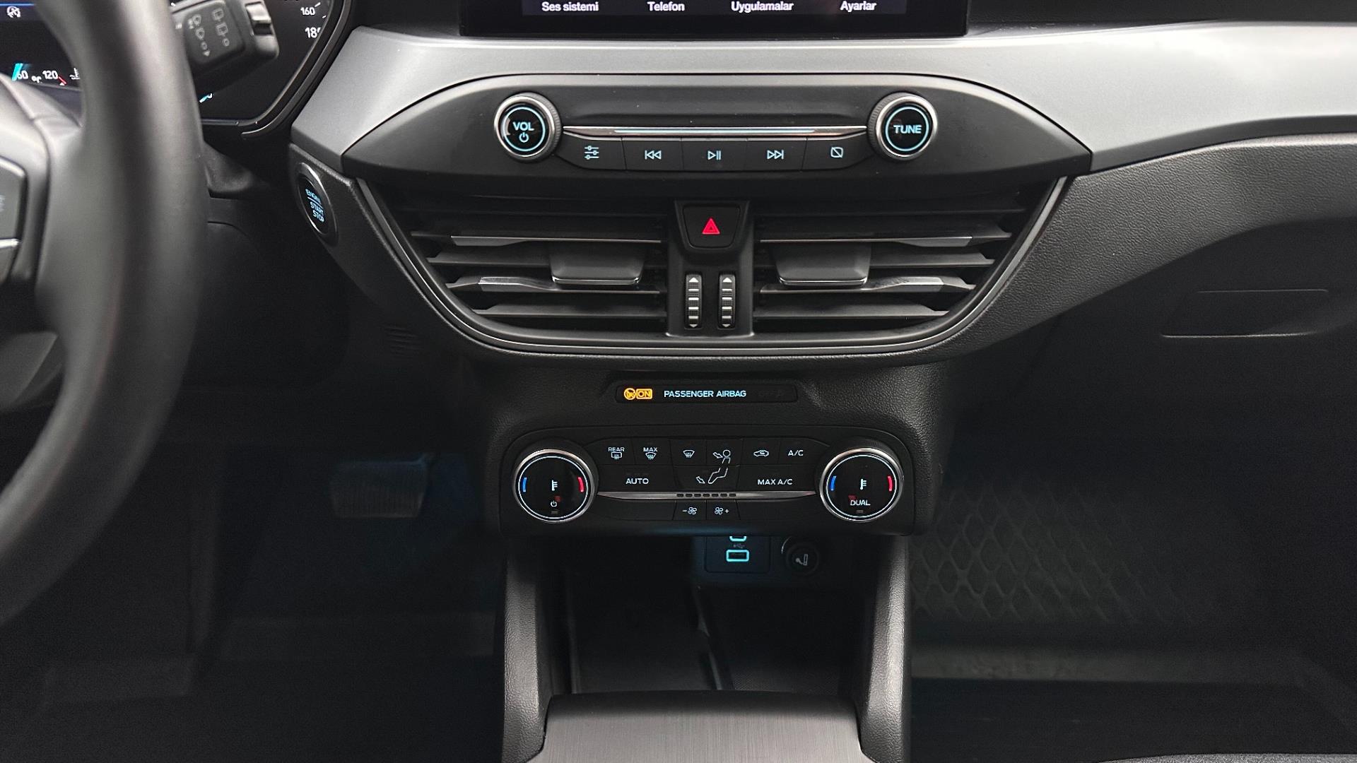 2023 FORD FOCUS 1.5 TDCI Active Ecoblue