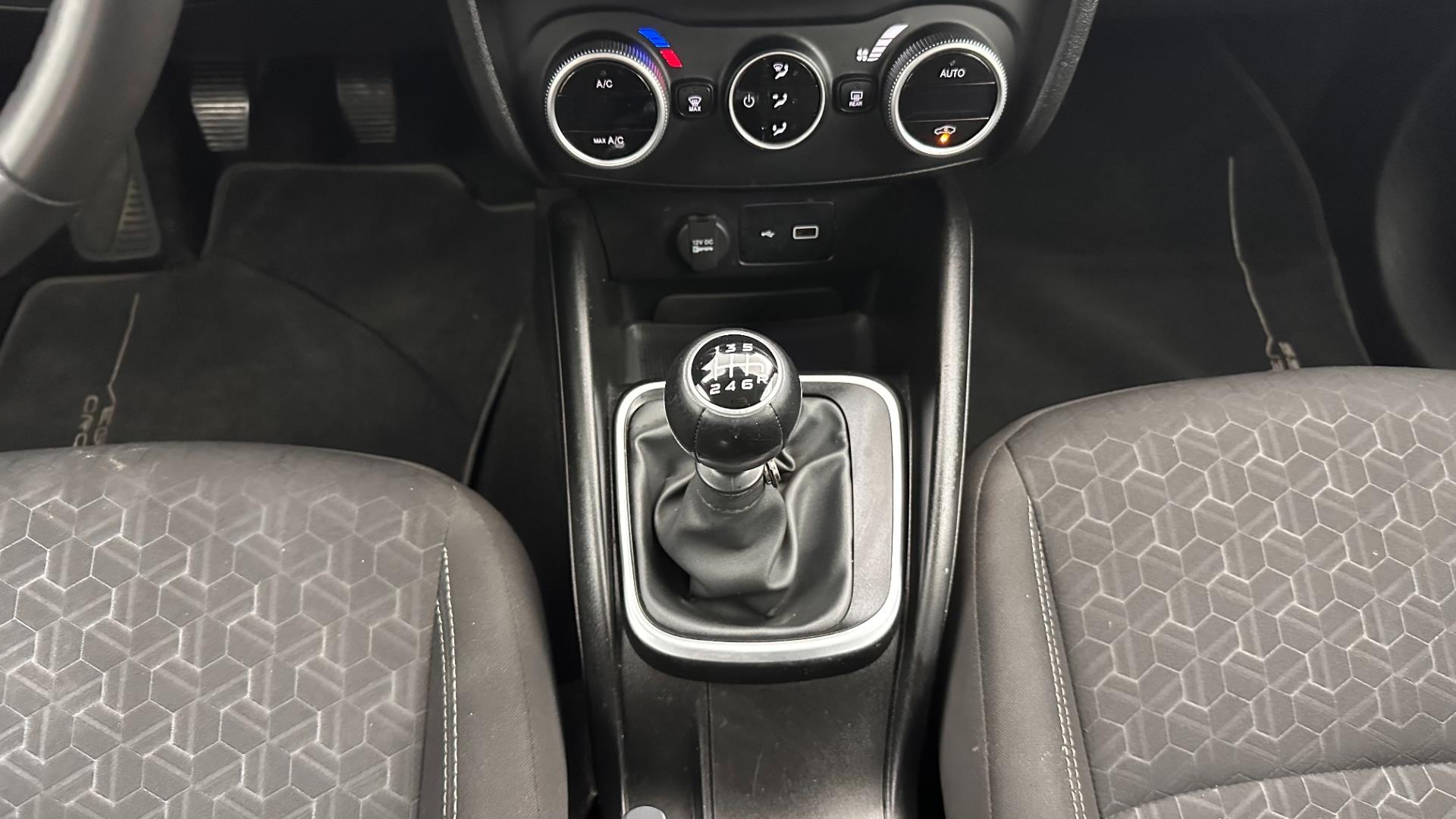 2023 FIAT EGEA CROSS  1.4 FIRE URBAN