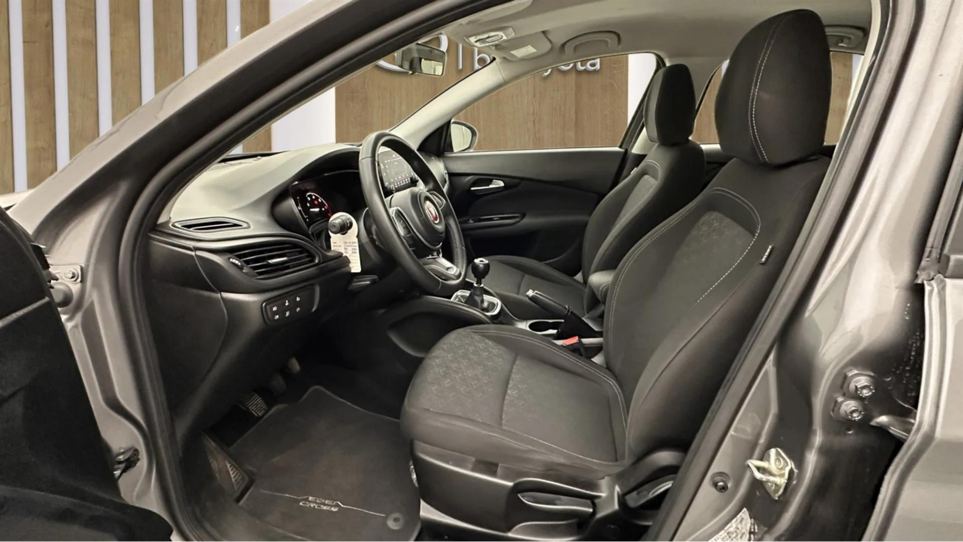 2023 FIAT EGEA CROSS  1.4 FIRE URBAN