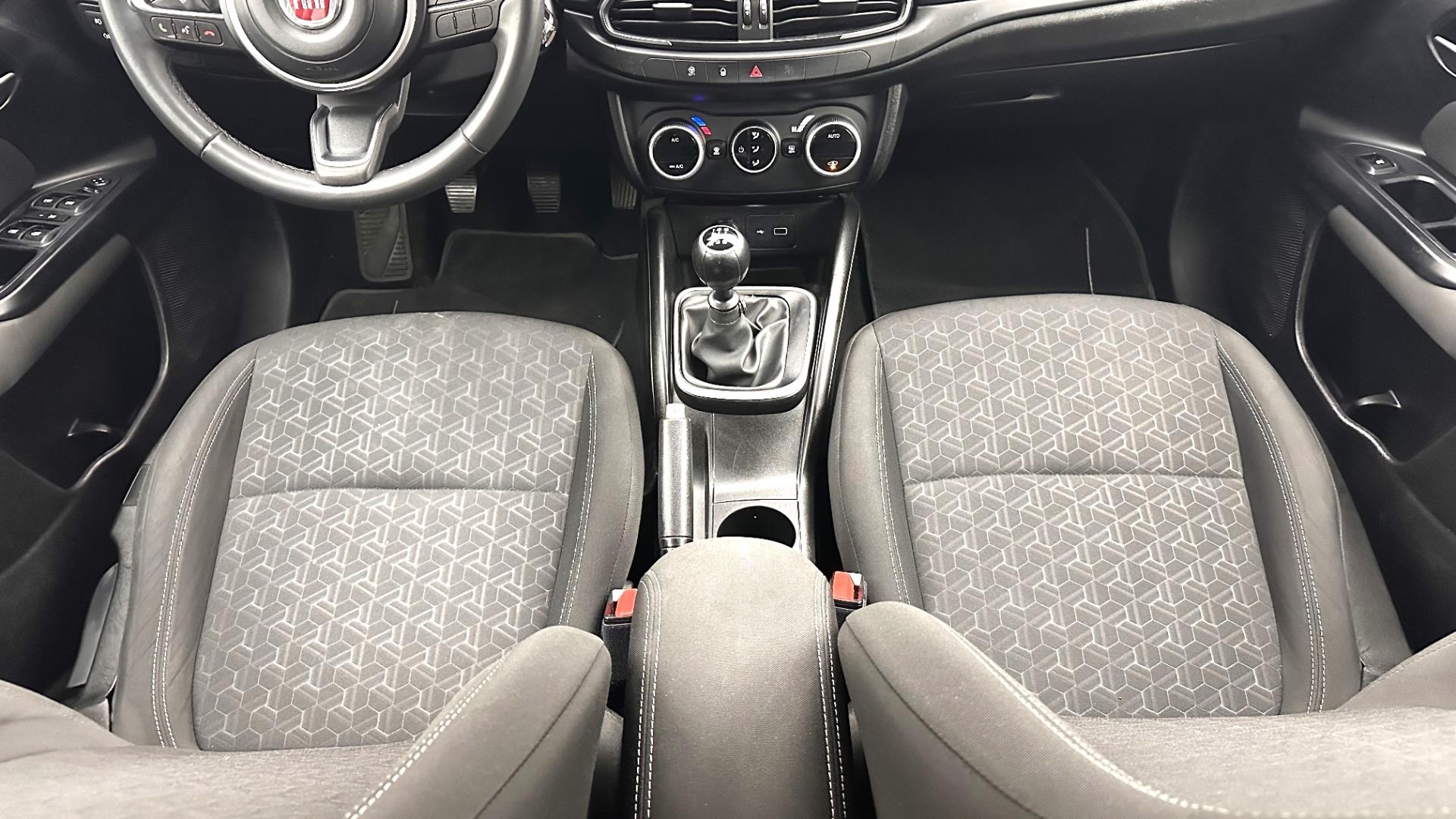 2023 FIAT EGEA CROSS  1.4 FIRE URBAN
